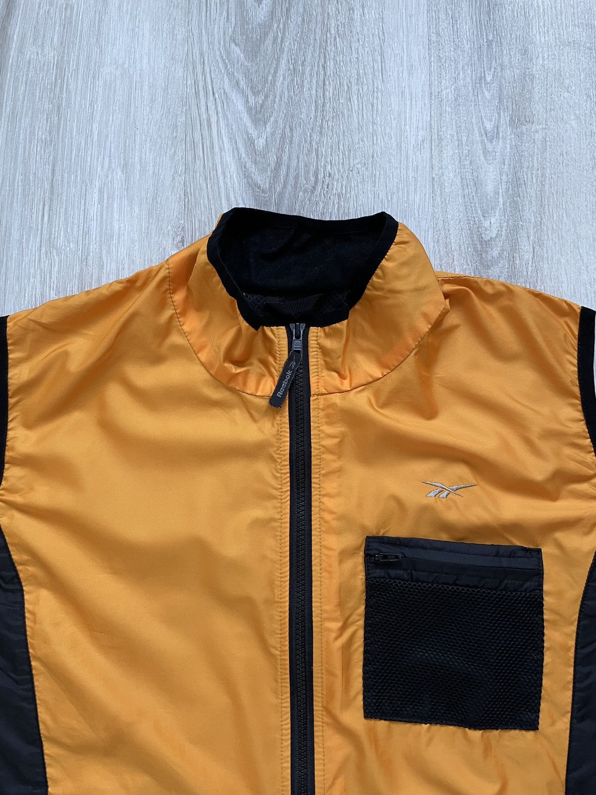 Reebok × Vintage 90s Vintage Reebok Vest Light UV Indigator Full Zip Size US L / EU 52-54 / 3 - 3 Thumbnail