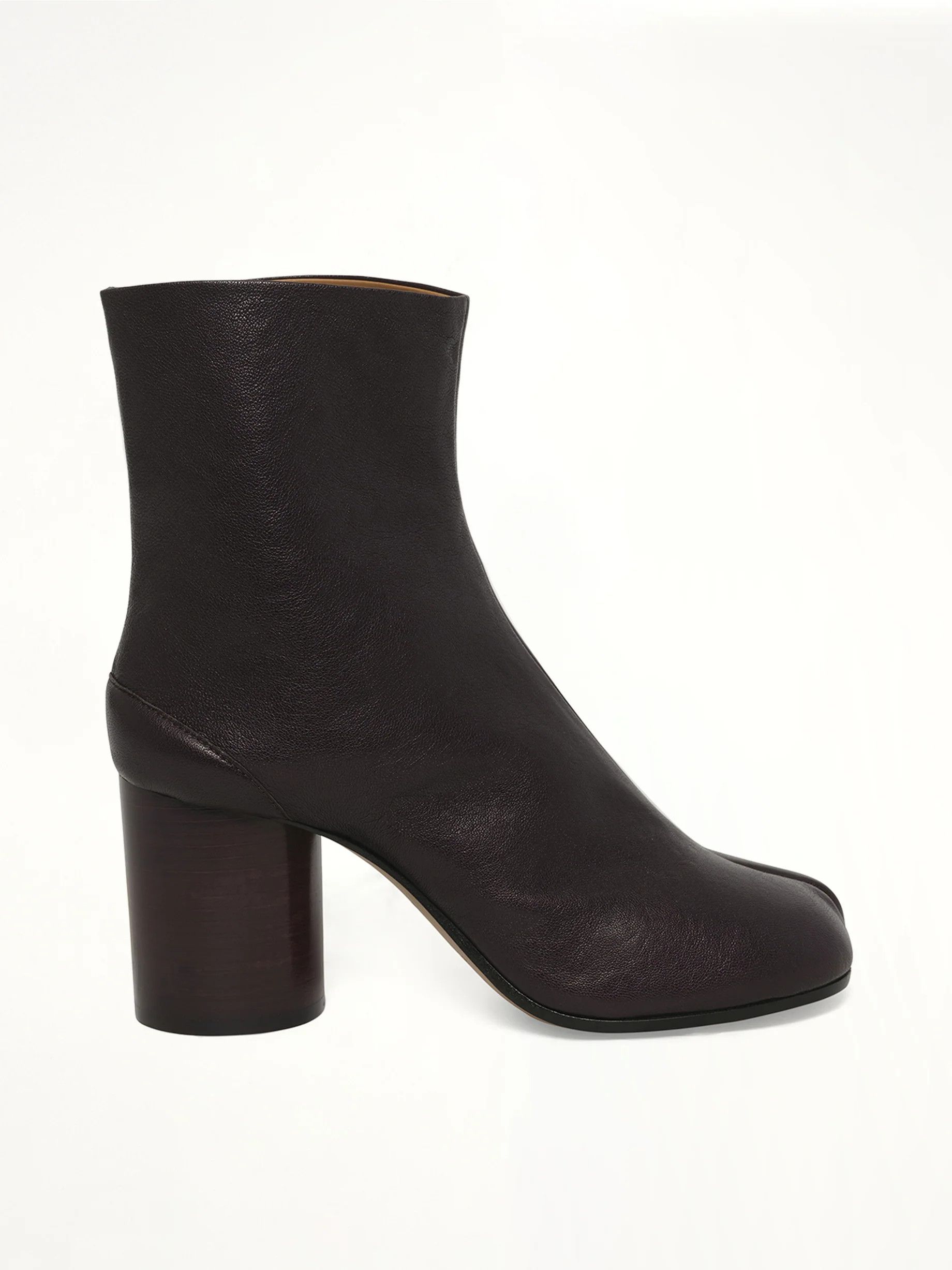 Maison Margiela o1w1db11225 Tabi Ankle Boots in Plum Size US 7 / IT 37 - 1 Thumbnail