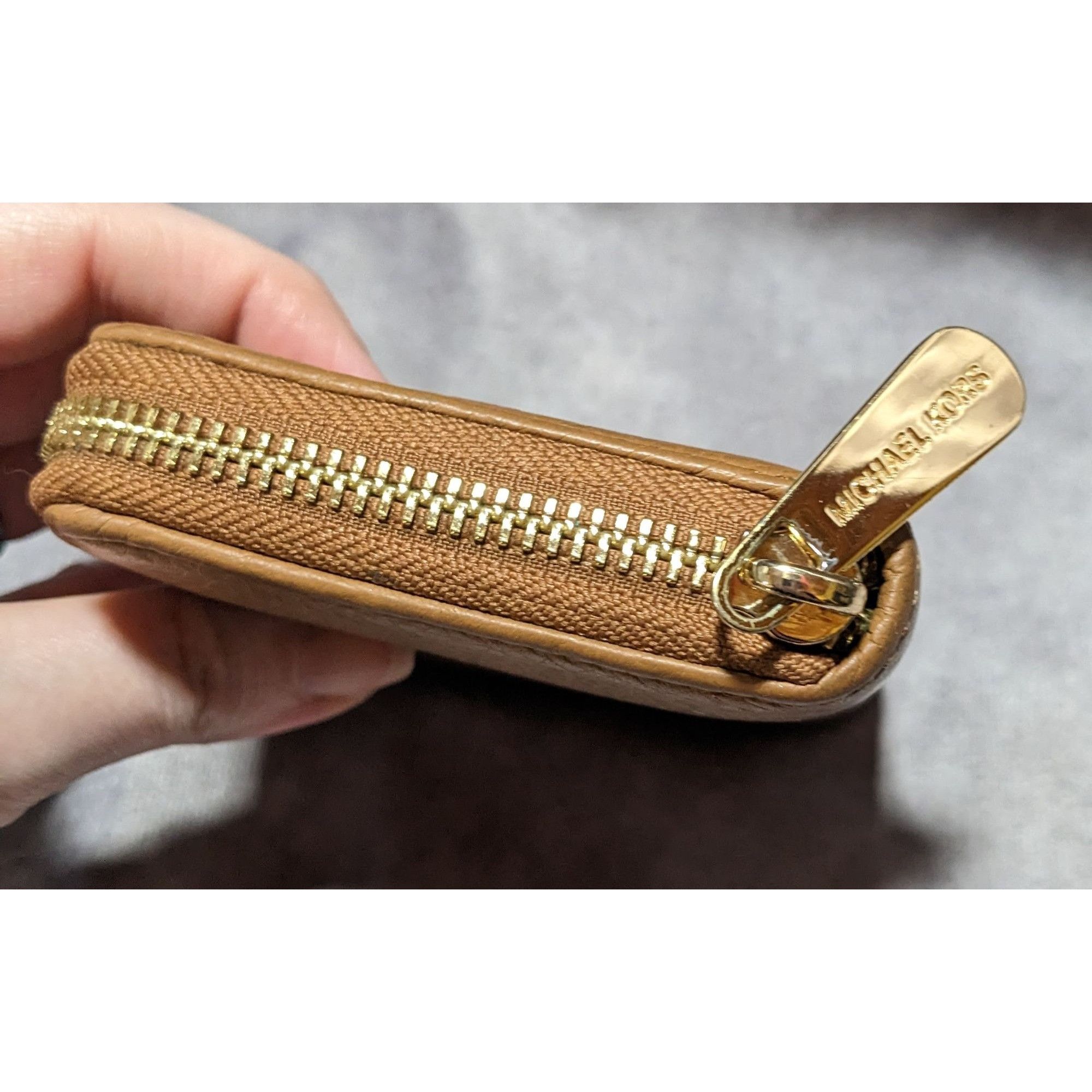 Michael Kors Michael Kors Brown Pebbled Leather Wallet Size ONE SIZE - 10 Thumbnail