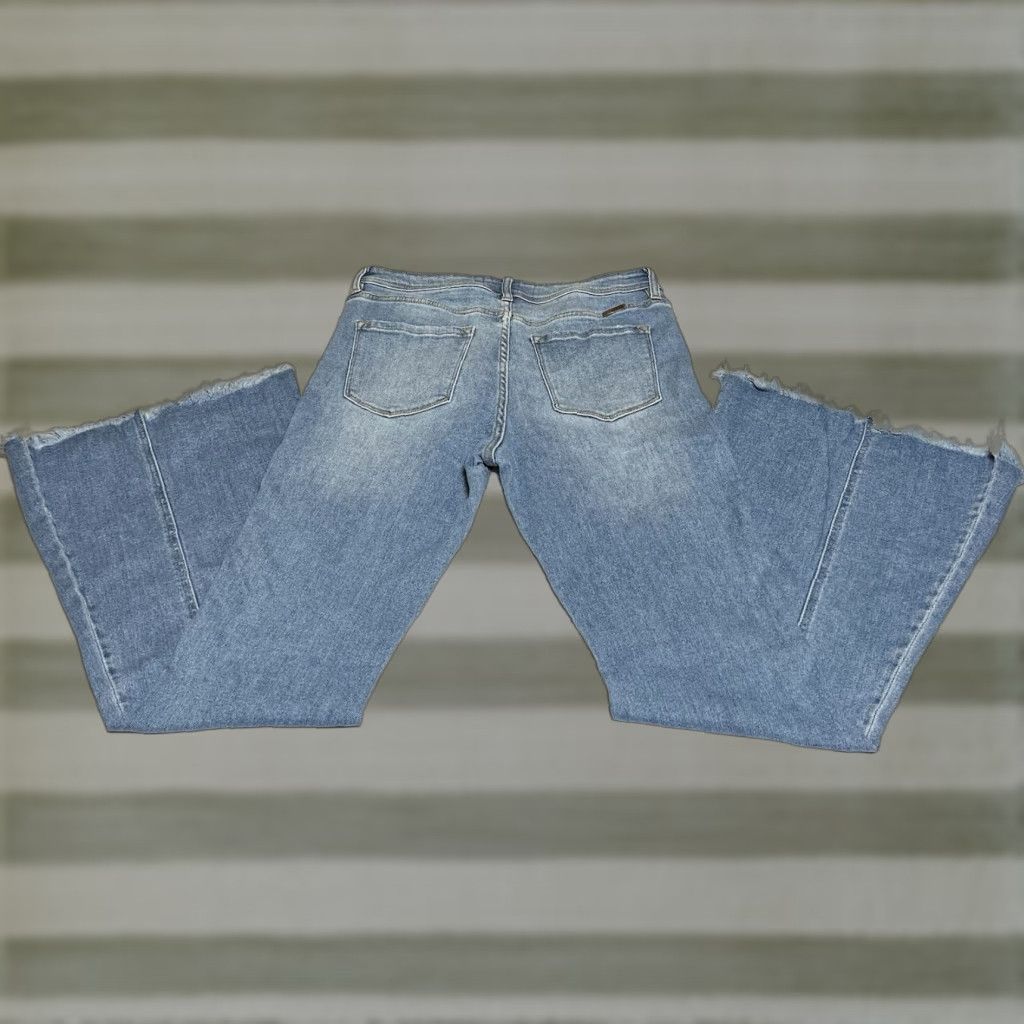 Vintage KanCan Jeans Front Seam High Rise Raw Hem Flare Jeans Women’s 28x31 Blue Size 28" / US 6 / IT 42 - 1 Thumbnail