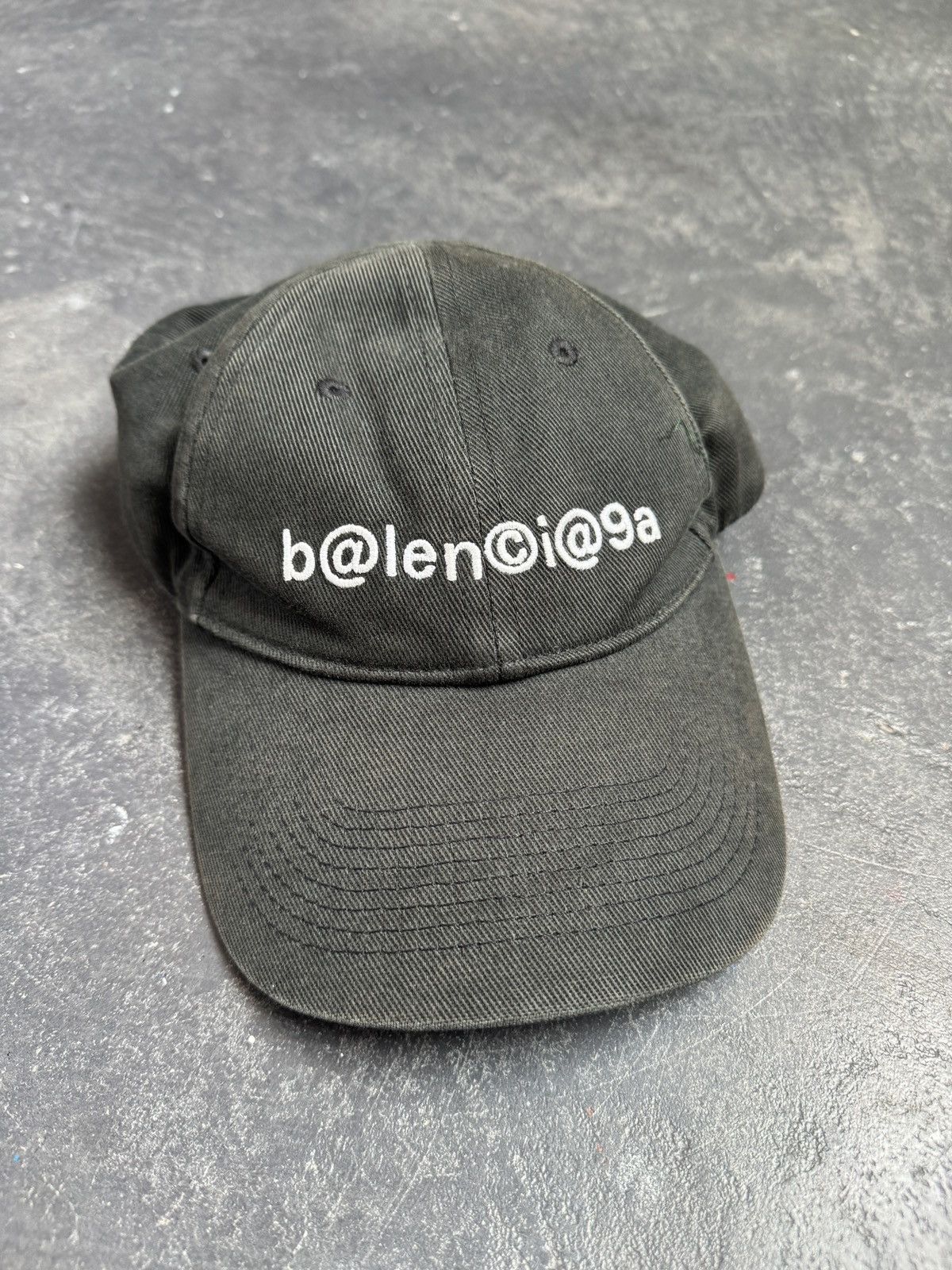 Balenciaga Balenciaga hat Size ONE SIZE - 1 Thumbnail