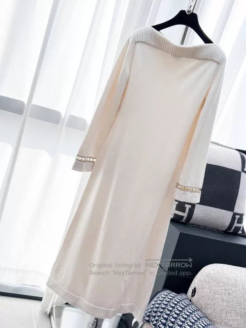 Chanel Chanel Beige hollow chain knitted long-sleeved dress skirt Size XXS / US 00 / IT 34 - 3 Thumbnail