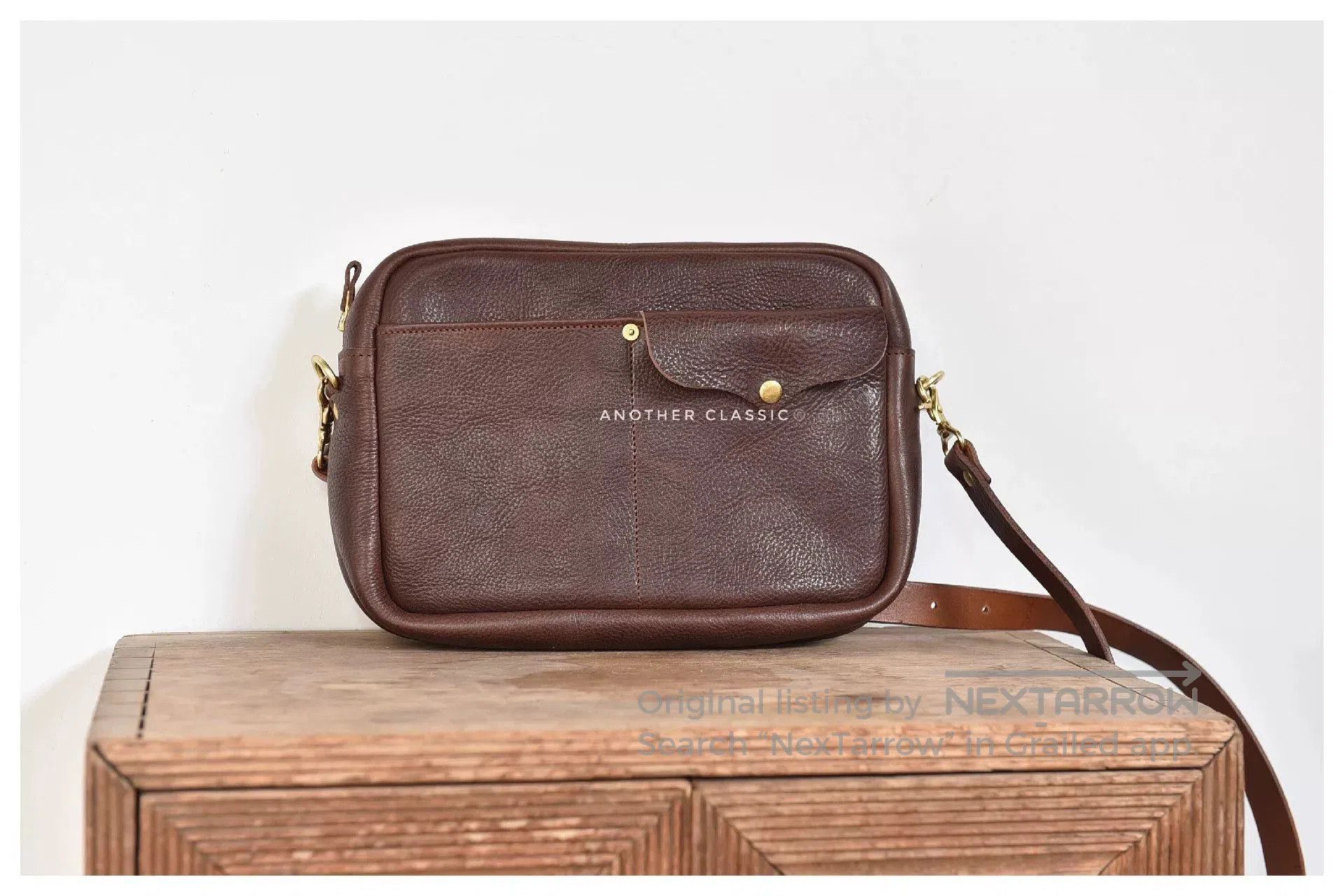 Another Influence Another Classic Camera Bag. Size ONE SIZE - 2 Thumbnail