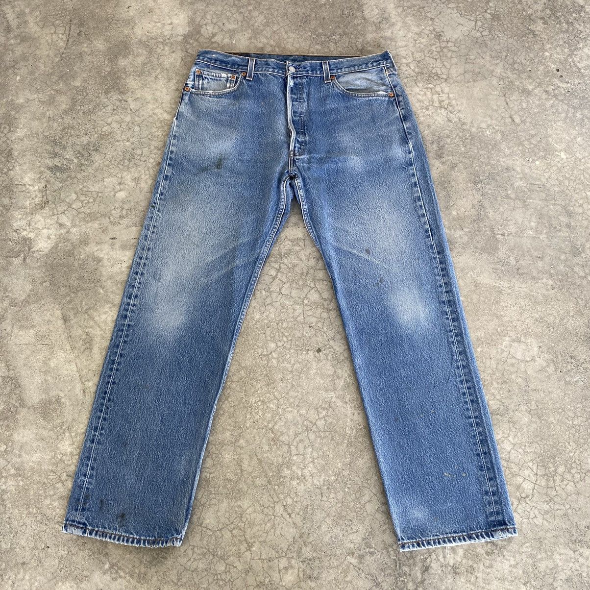 Size 36x30 VTG Late 90’s Levis 501 Stonewashed Blue Jeans