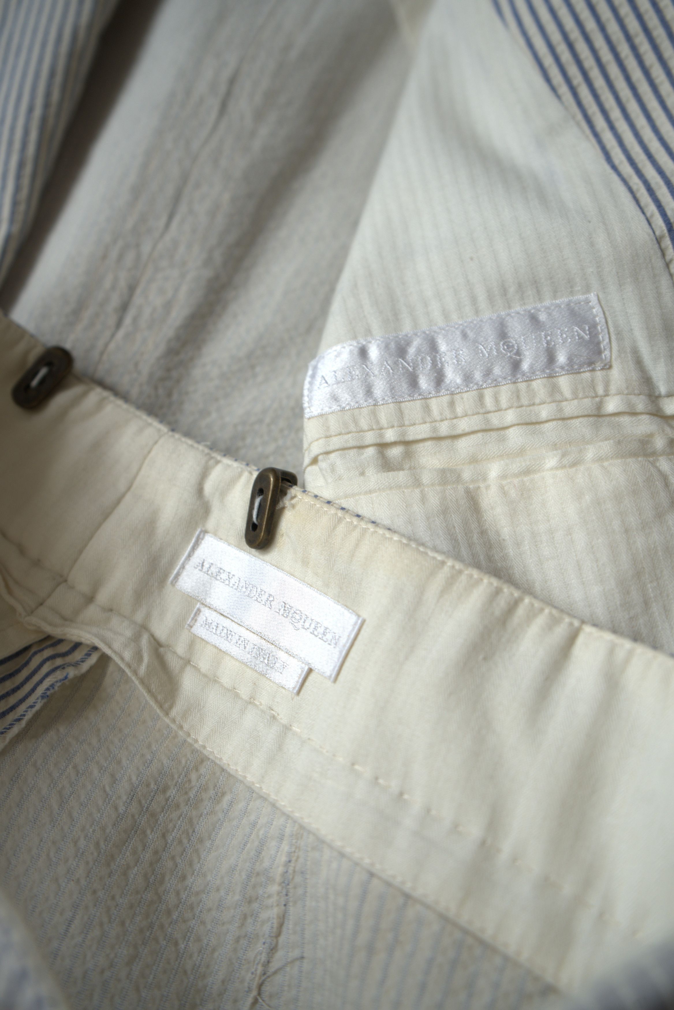 Alexander McQueen S/S 2006 Alexander McQueen RUNWAY Deconstructed Striped Suit Size 48R - 19 Thumbnail