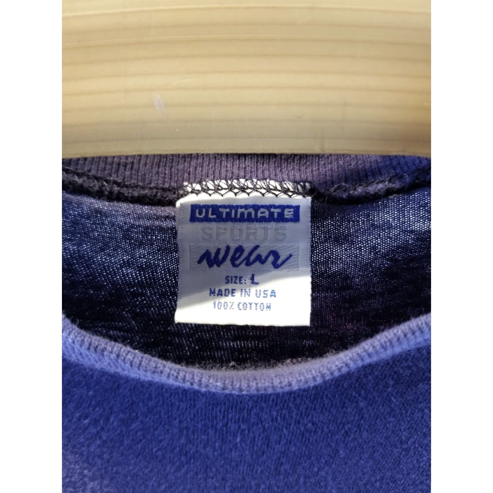 Vintage VINTAGE 80' GARFIELD CHICAGO BEARS NAVY COTTON JERSEY T-SHIRT SZ LARGE Size US L / EU 52-54 / 3 - 3 Thumbnail