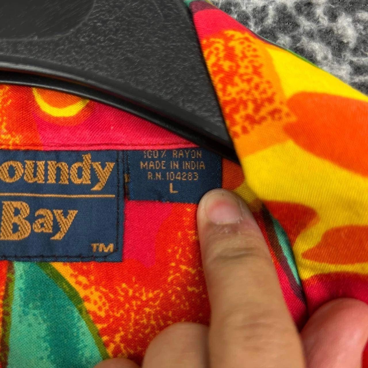 Other Roundy Bay Shirt Men Hawaiian Button Up Collared L Size US L / EU 52-54 / 3 - 3 Thumbnail