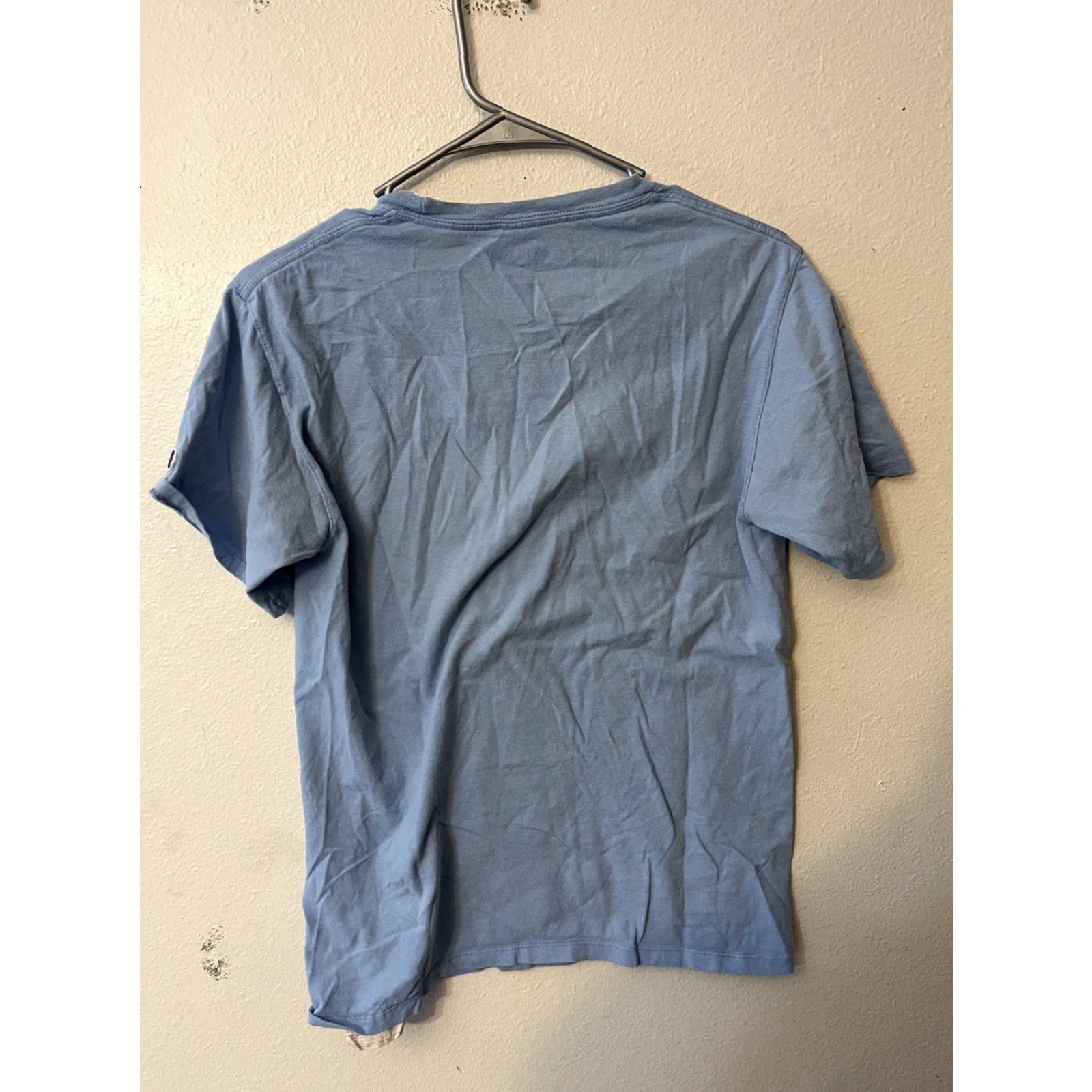 Champion VINTAGE Champion T-shirt Men Small Blue logo Tee Short Sleeve Pullover Crew Men's S Blue Logo 90s Shirt Size US S / EU 44-46 / 1 - 3 Thumbnail