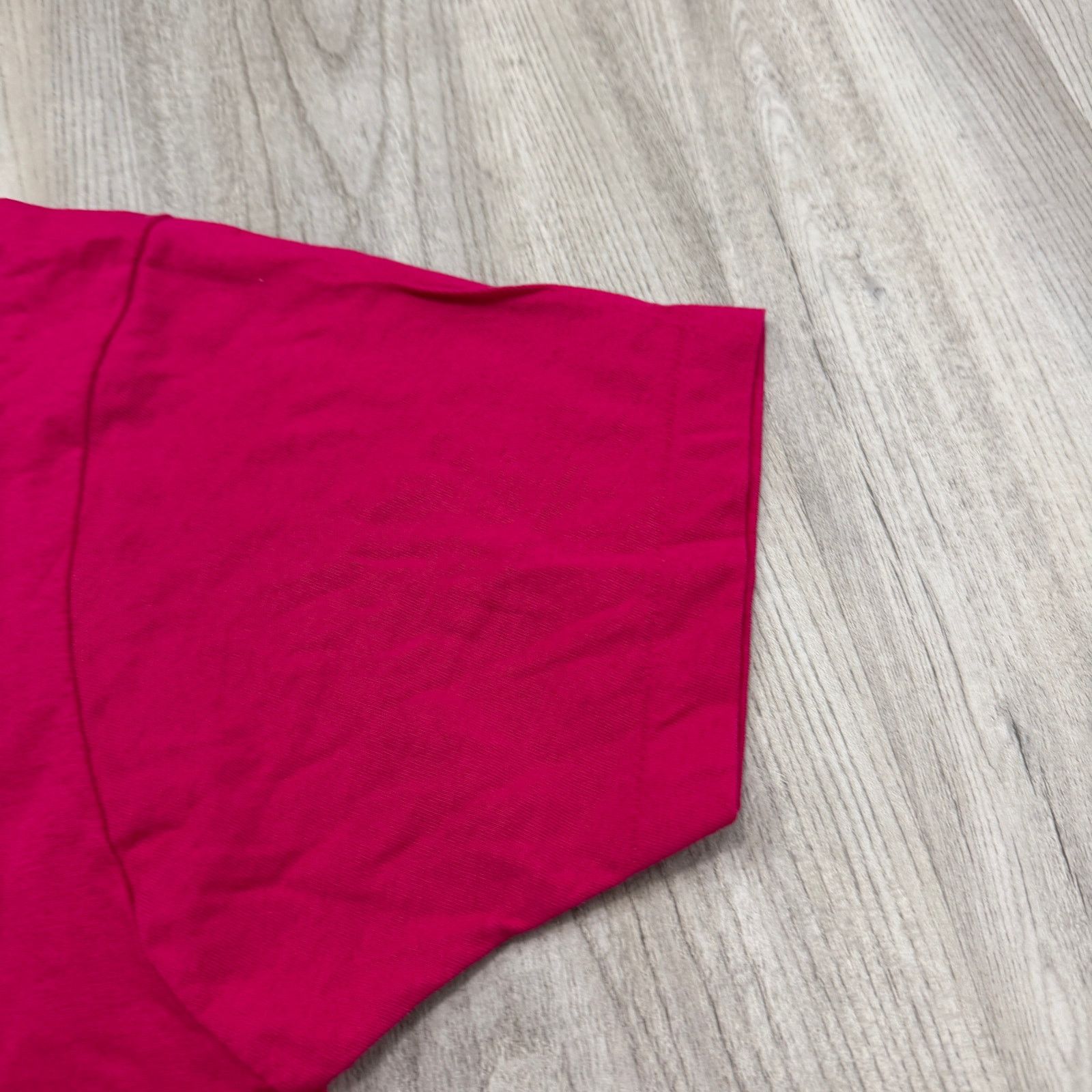 Fruit Of The Loom Vintage Fruit of The Loom Shirt Large Pink Pocket Tee 90s Size US L / EU 52-54 / 3 - 4 Thumbnail