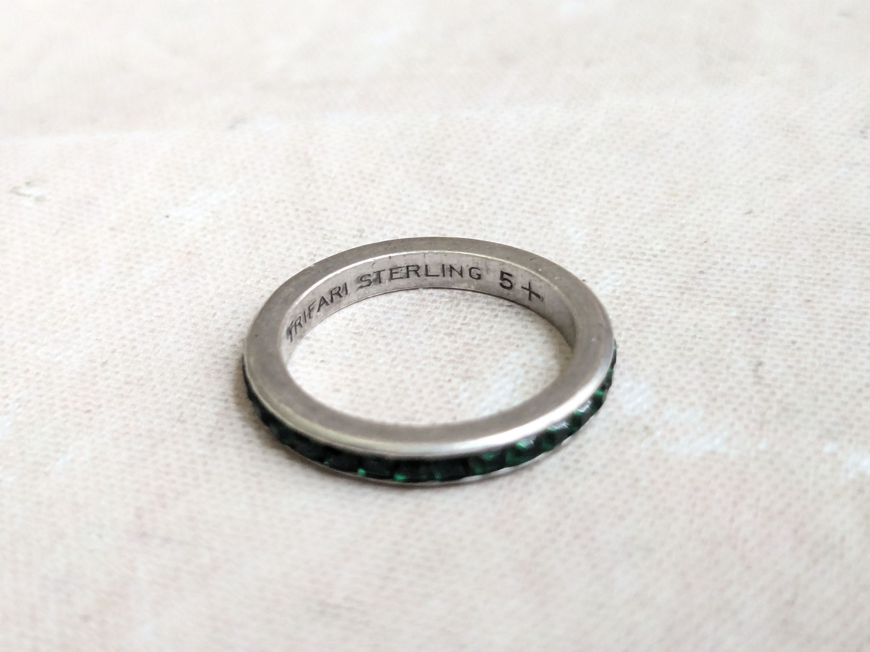 Sterling Silver Vintage Trifari Sterling Silver Signet Ring Eternity 5.5 Size ONE SIZE - 2 Thumbnail