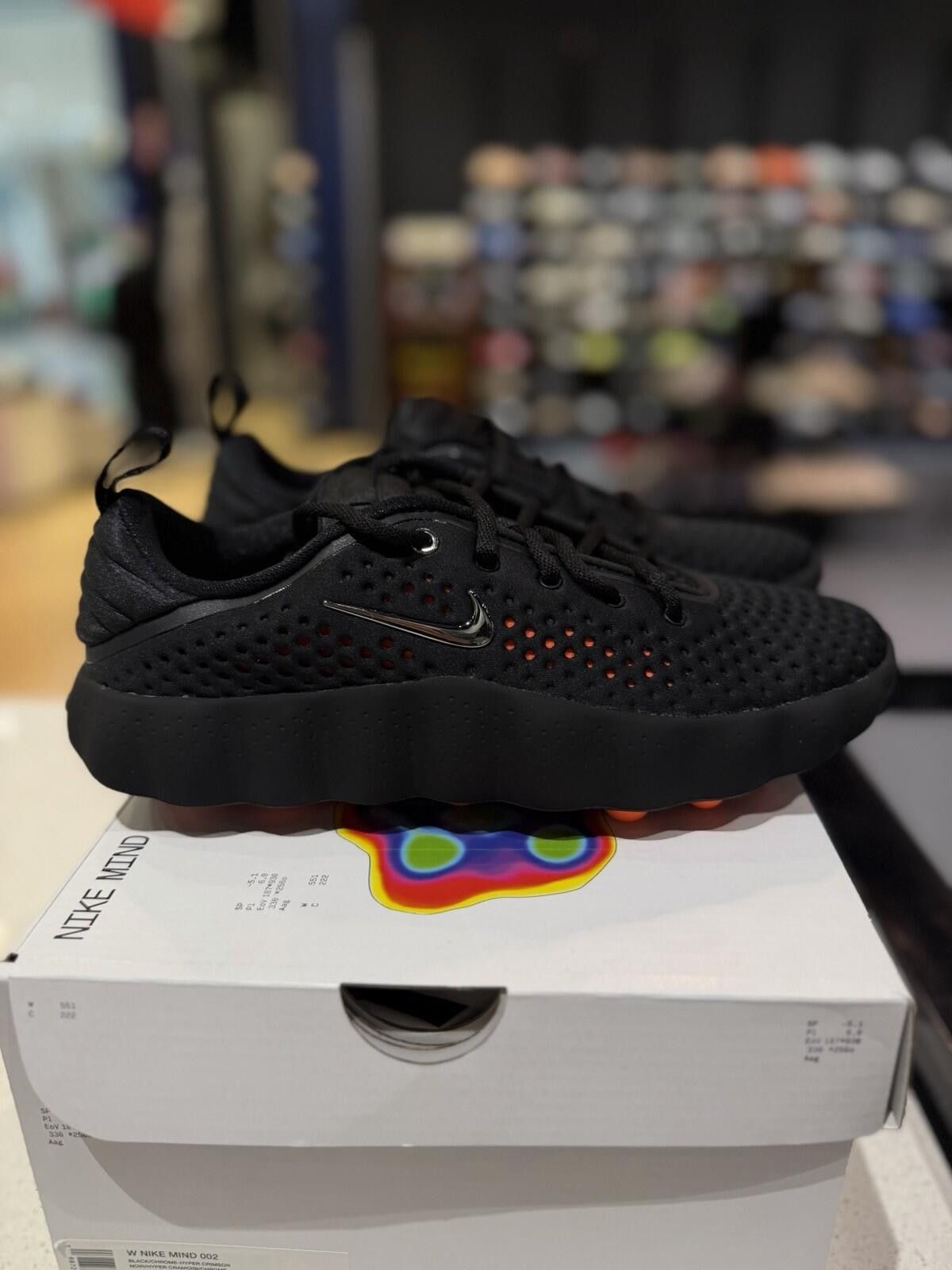 Nike Nike Mind 002 Black Chrome Hyper Crimson Womens 8.5US Size US 8.5 / IT 38.5 - 3 Thumbnail
