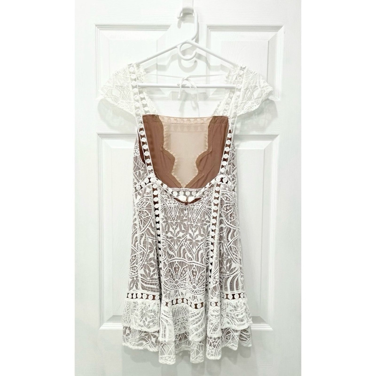For Love & Lemons For Love & Lemons Emerie Sleeveless Dress Size M / US 6-8 / IT 42-44 - 2 Thumbnail