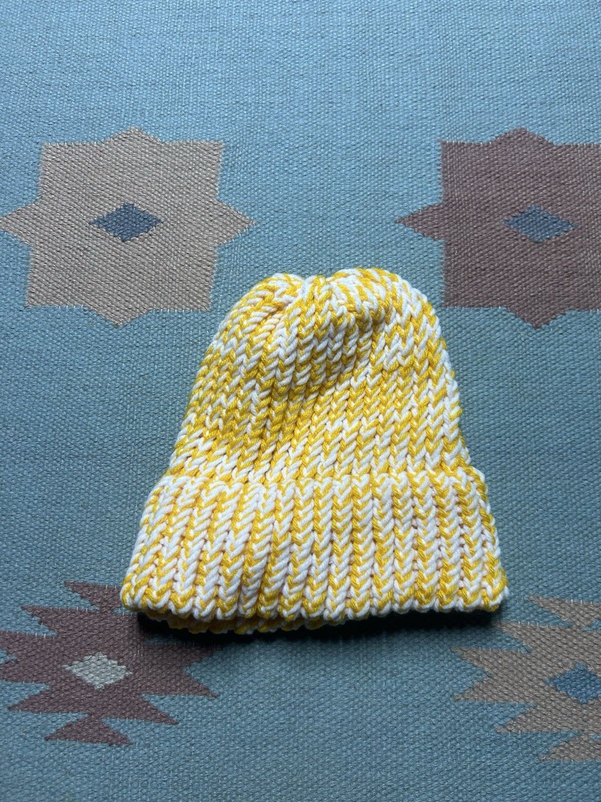 Vintage Hand knit crochet beanie skull winter hat 2 tone one size Size ONE SIZE - 3 Thumbnail