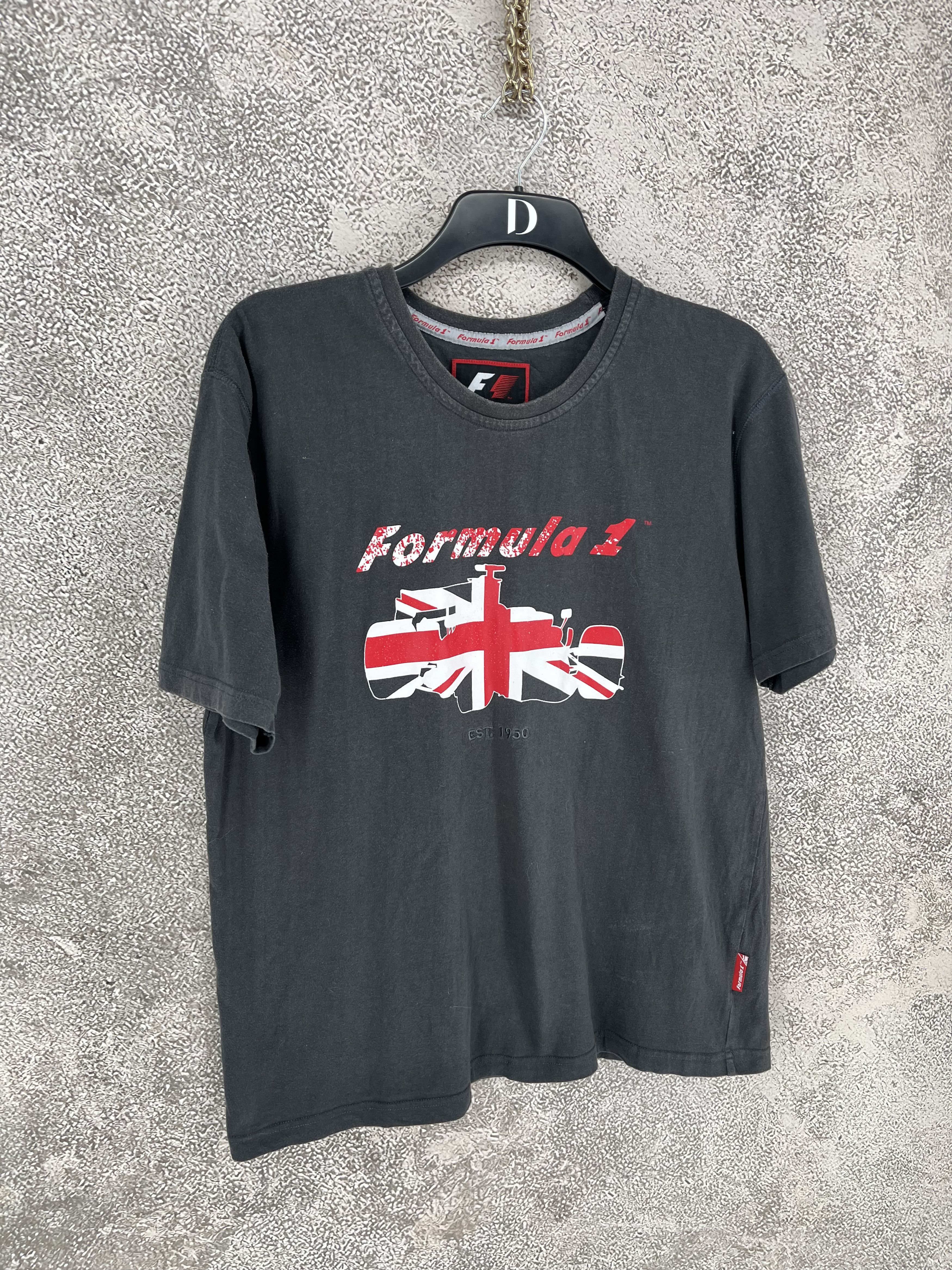 Vintage Formula 1 Mens T-Shirt 2009 Jenson Button Year XL Black BNWT Size US L / EU 52-54 / 3 - 2 Thumbnail