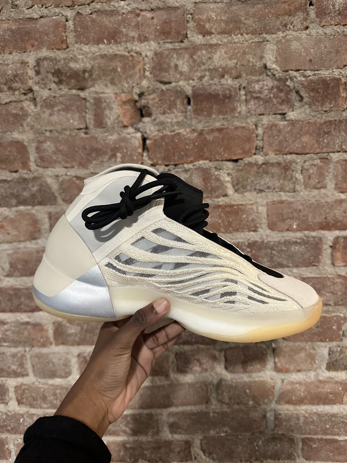 Shorts Yeezy Qntm Release Date Adidas Yeezy QNTM (Lifestyle Model