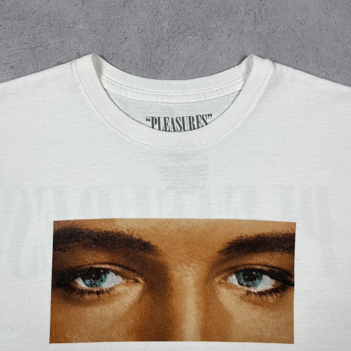 Pleasures Pleasures Elvis Presley eyes big logo tee Size US M / EU 48-50 / 2 - 6 Thumbnail