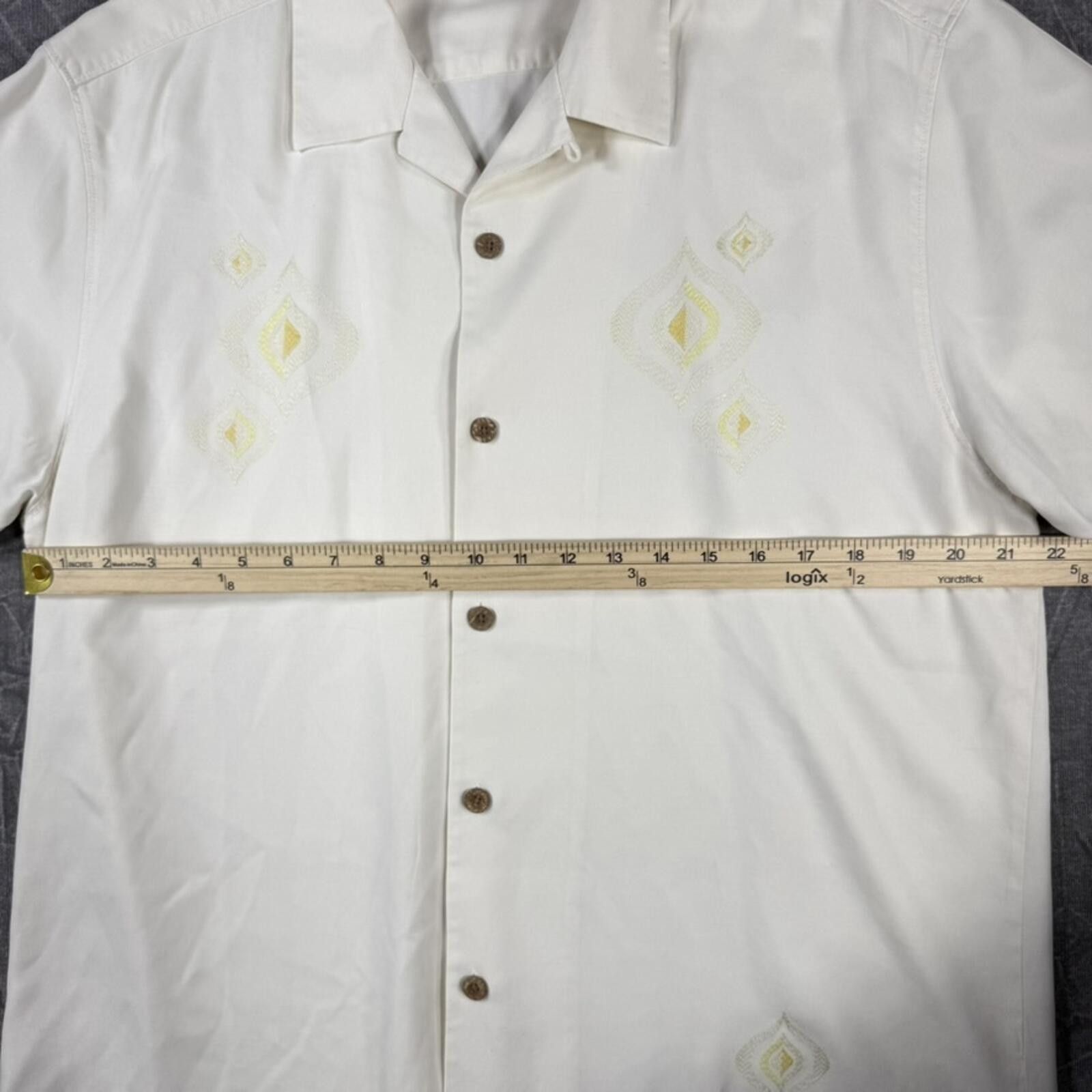 Tommy Bahama Tommy Bahama Shirt Men's L Cream Hawaiian Silk button down Size US L / EU 52-54 / 3 - 5 Thumbnail