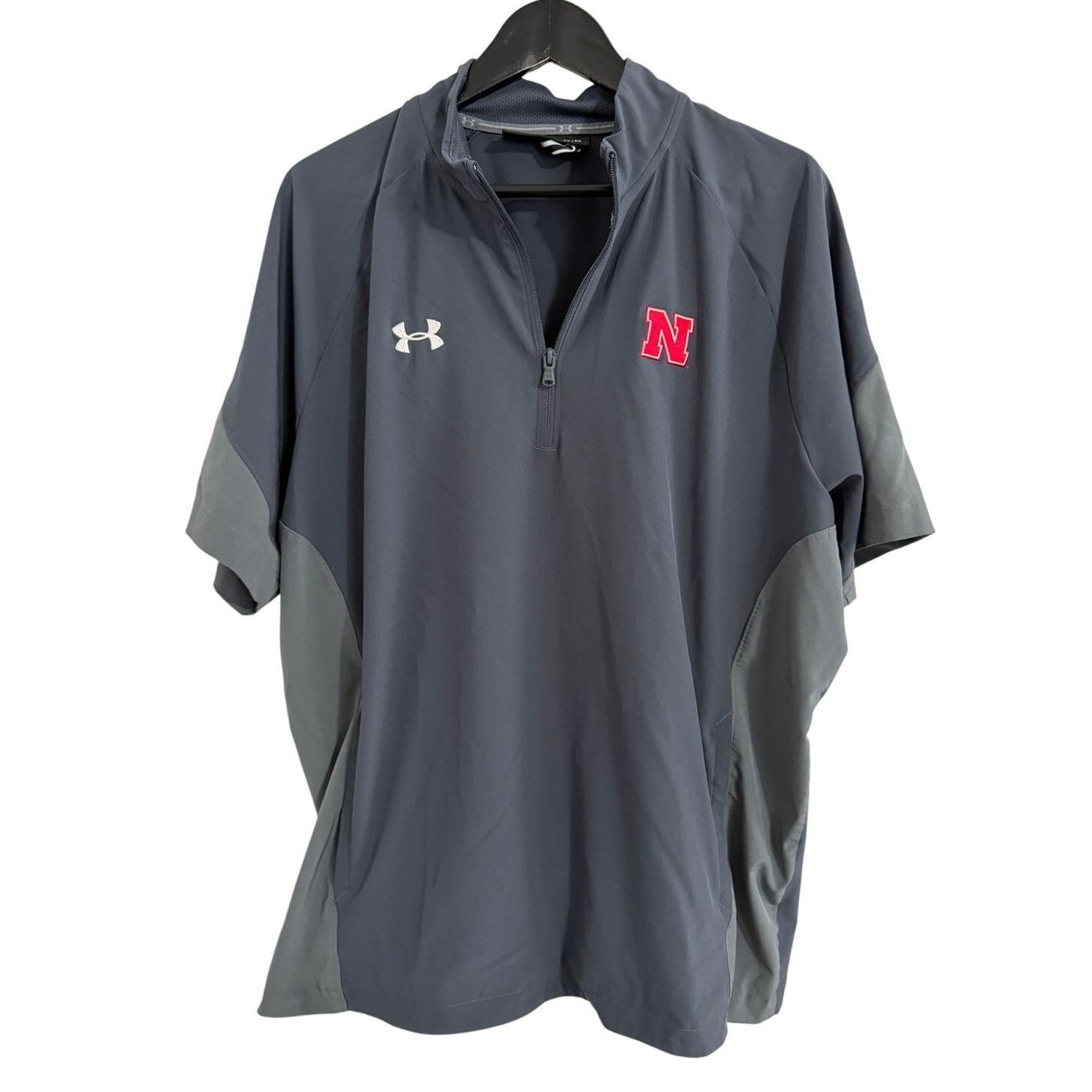 Under Armour Nebraska Cornhuskers Short Sleeve Windbreaker Size XL Size US XL / EU 56 / 4 - 1 Thumbnail