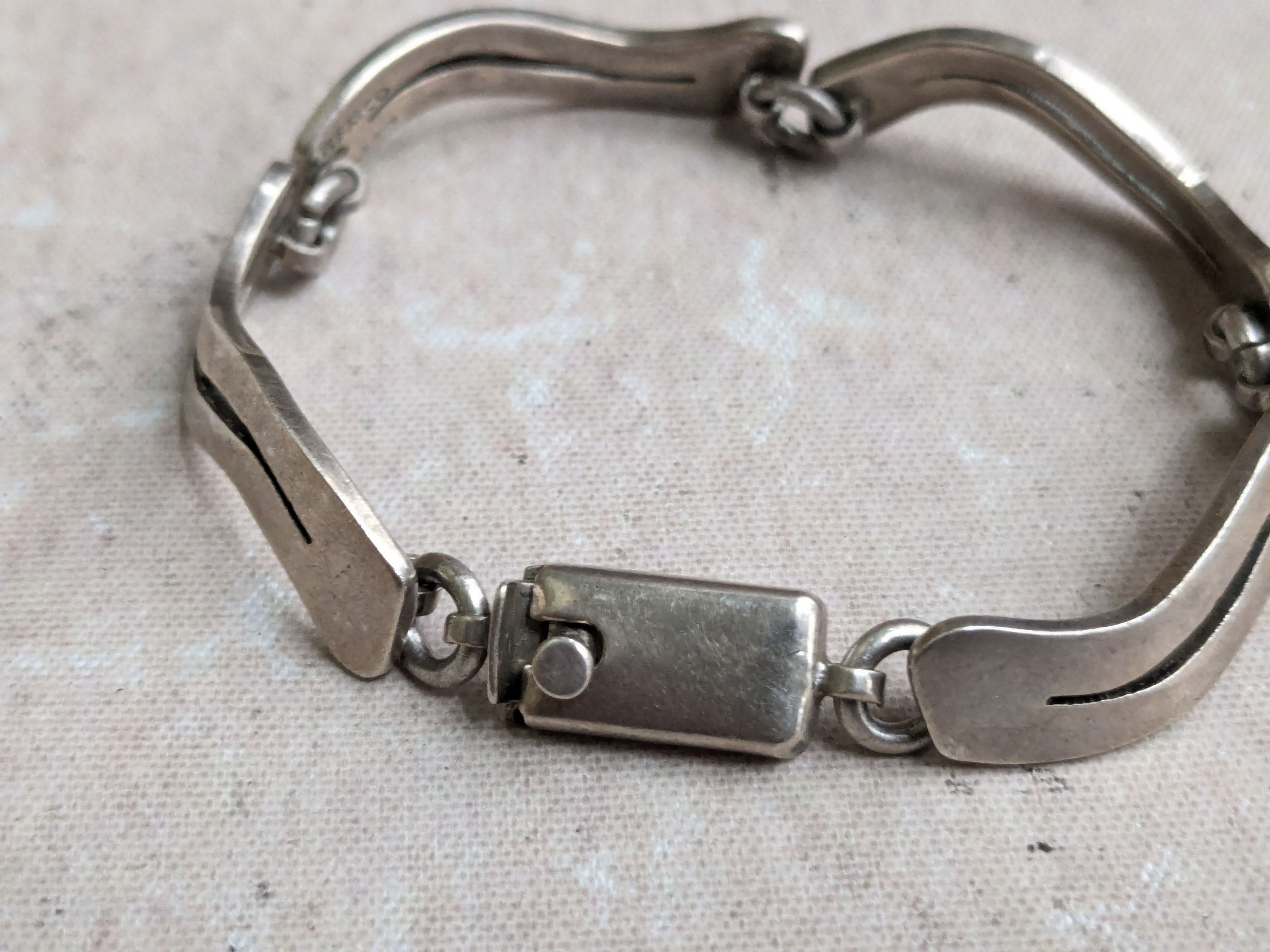 Jewelry Vintage Sterling Silver Bracelet Wavy Taxco 7.25" Size ONE SIZE - 8 Thumbnail