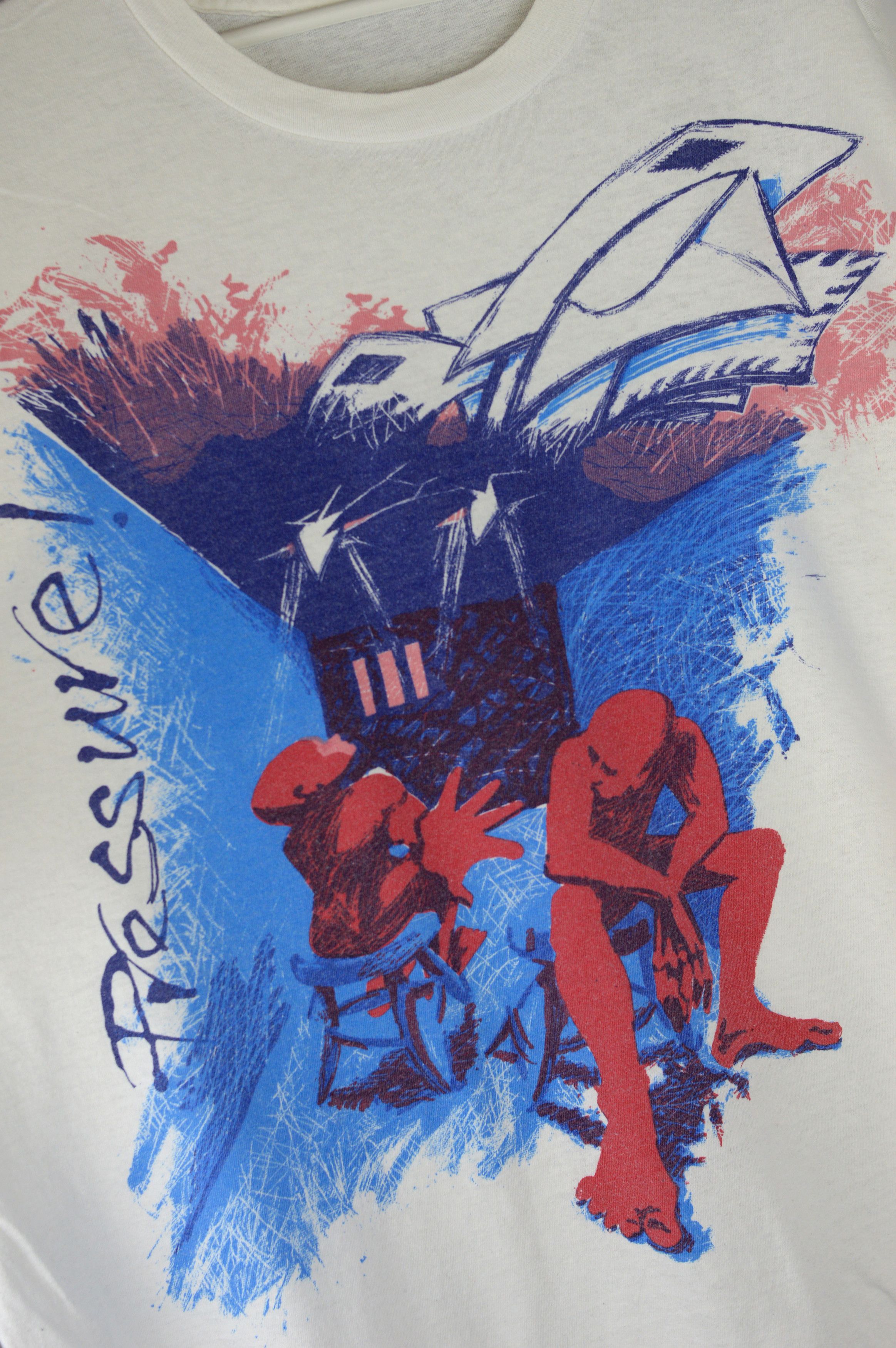 Vintage Vintage Amnesty International Amnesty Works 90s t shirt Size US XL / EU 56 / 4 - 2 Thumbnail