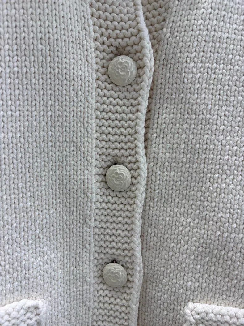 Chanel Chanel High-end craft workshop series white knitted short Size XS / US 0-2 / IT 36-38 - 3 Thumbnail