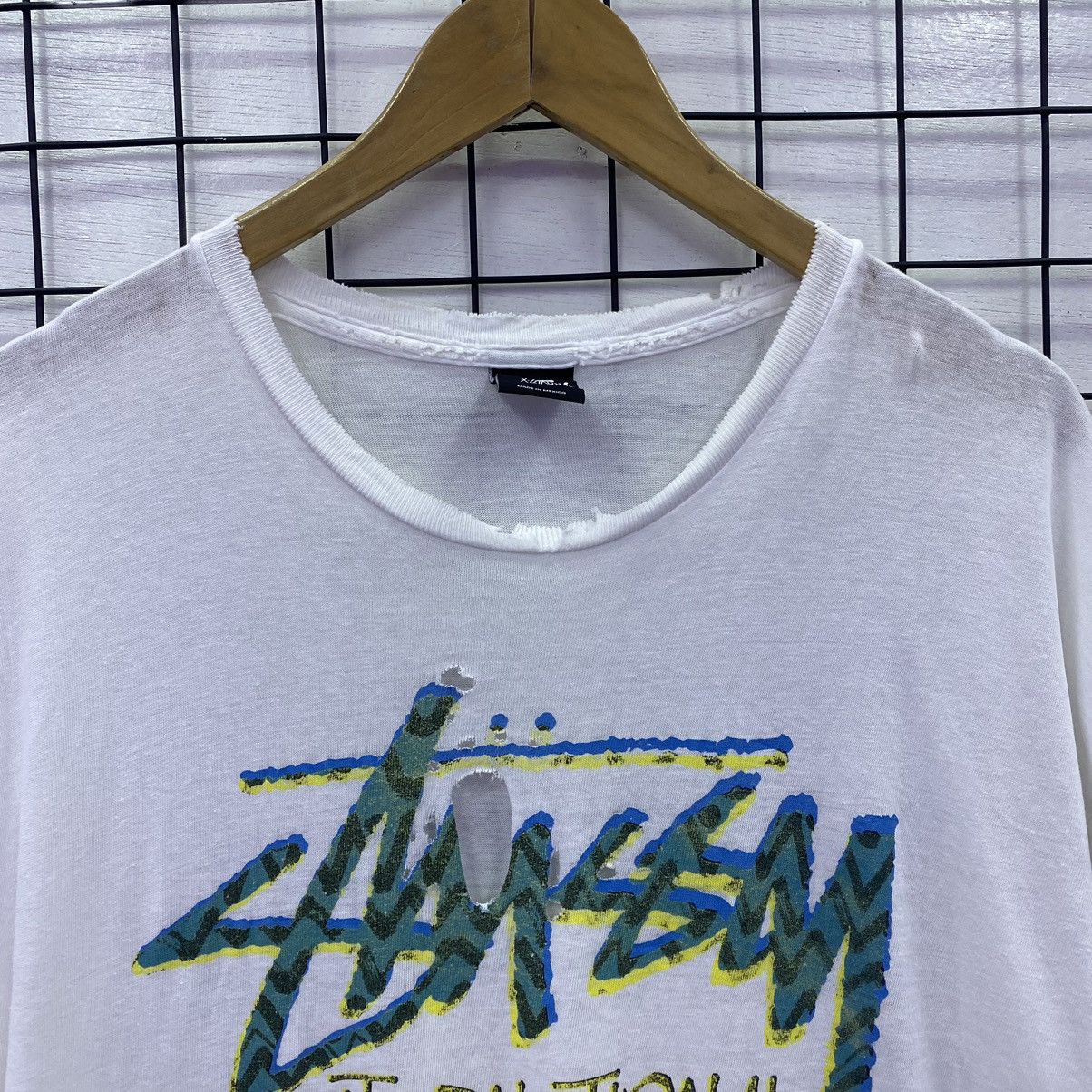Stussy × Vintage Vintage Y2K Stussy International Soumd System Distressed Tee Size US XXL / EU 58 / 5 - 2 Thumbnail