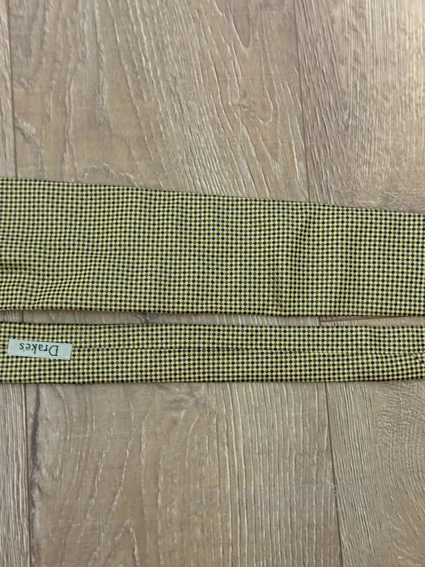 Drake's Drakes 100% Silk Yellow Check Tie. Size ONE SIZE - 5 Thumbnail