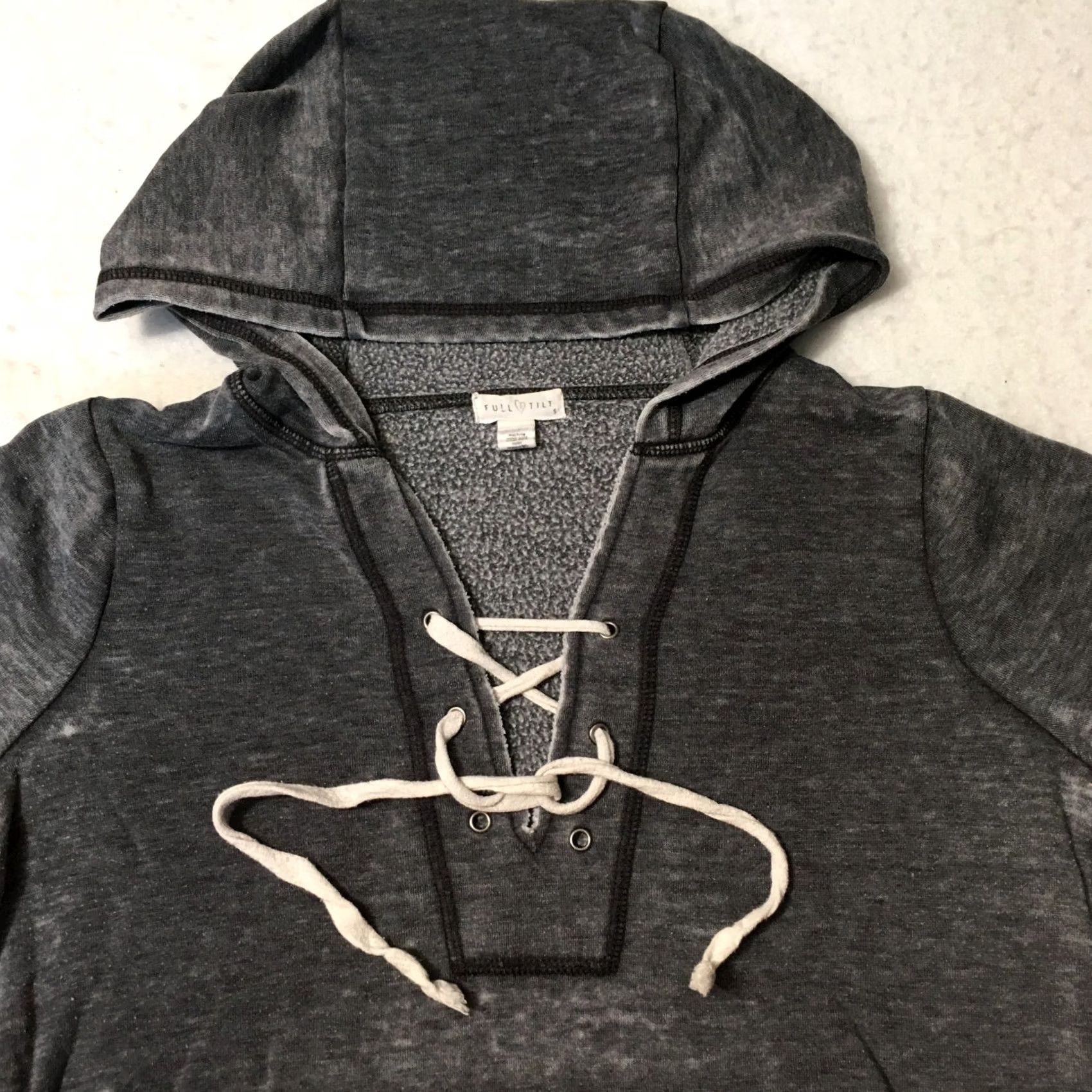 Vintage FULL TILT Hoodie Sweatshirt Womens Small gray v neck closure design Size S / US 4 / IT 40 - 2 Thumbnail