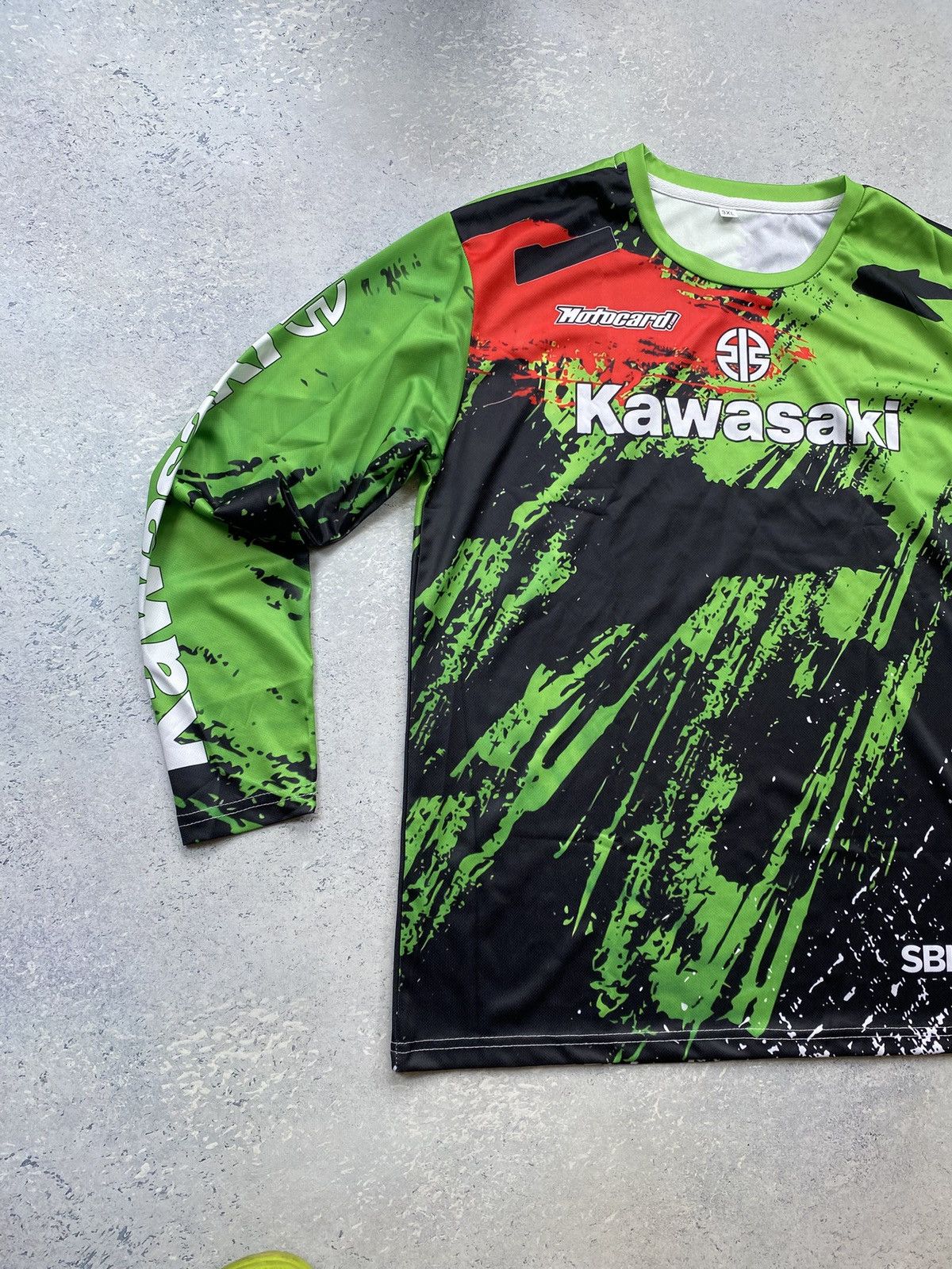 Formula 1 Kawasaki Motorcycle Racing Team Men's T-shirt Size XL Size US XL / EU 56 / 4 - 3 Thumbnail
