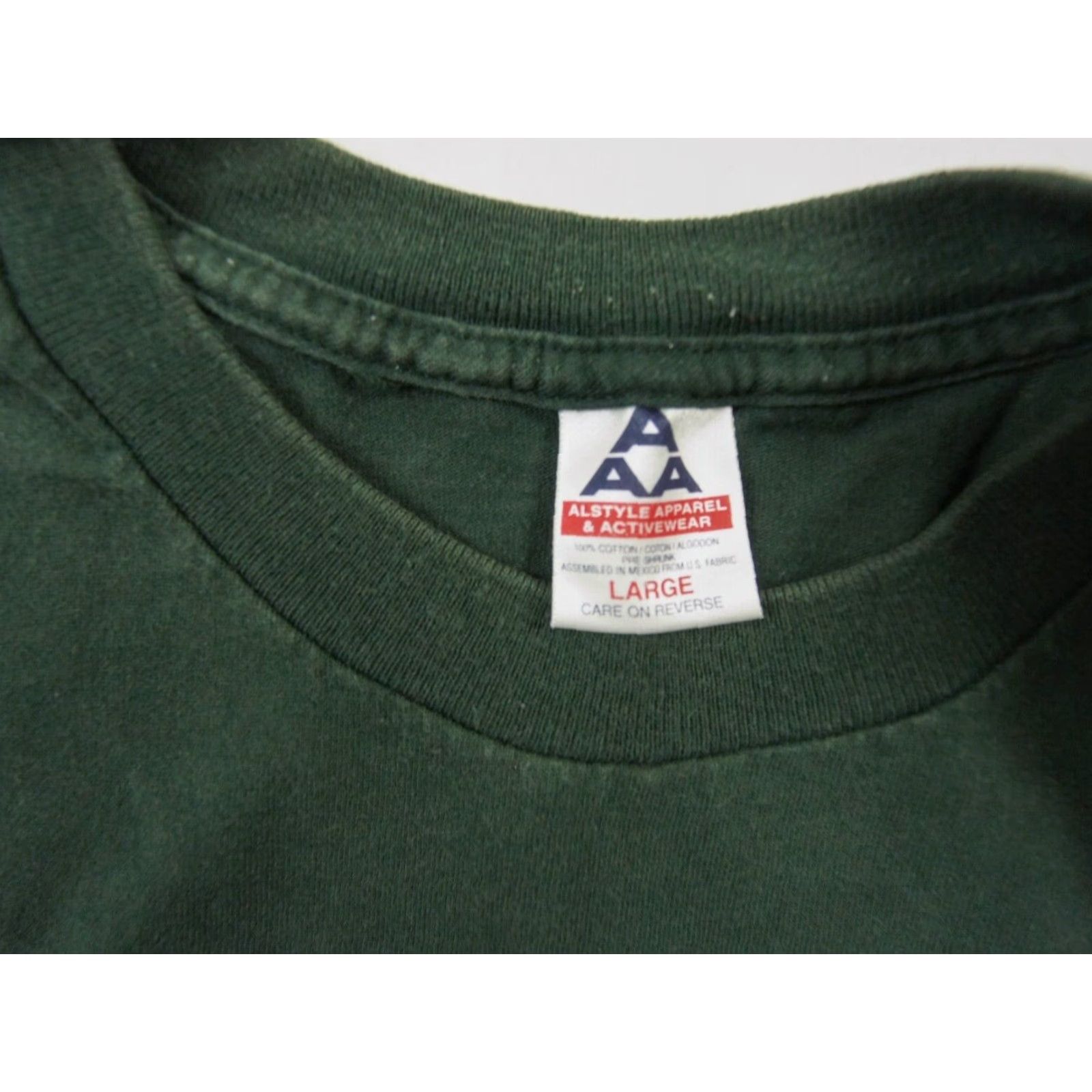 Vintage VINTAGE Alstyle Apparel Green Hawaiian T-Shirt Mens Large Size US L / EU 52-54 / 3 - 7 Thumbnail