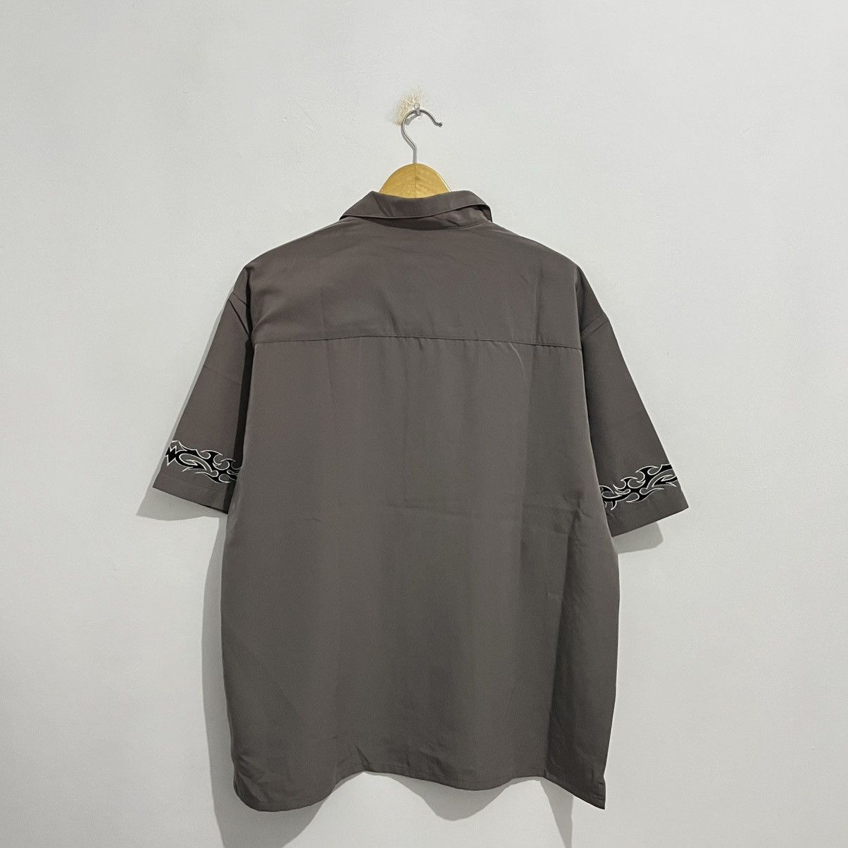 Other No Boundaries Y2K Tribal Flame Brown Shirt Size US L / EU 52-54 / 3 - 7 Thumbnail