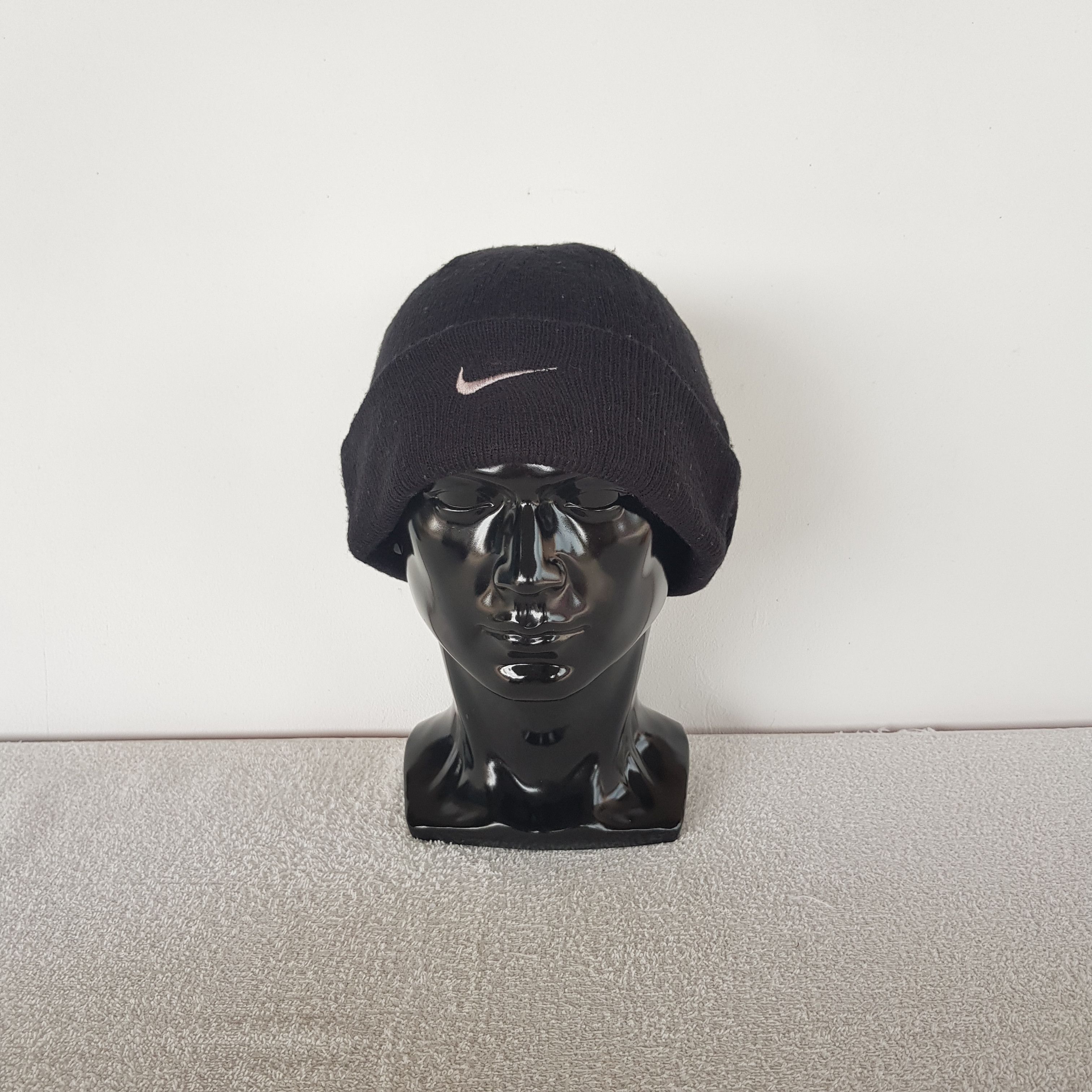 Nike Vintage Y2K Nike Beanie Nike Swoosh Snow Caps Hats. Size ONE SIZE - 2 Thumbnail