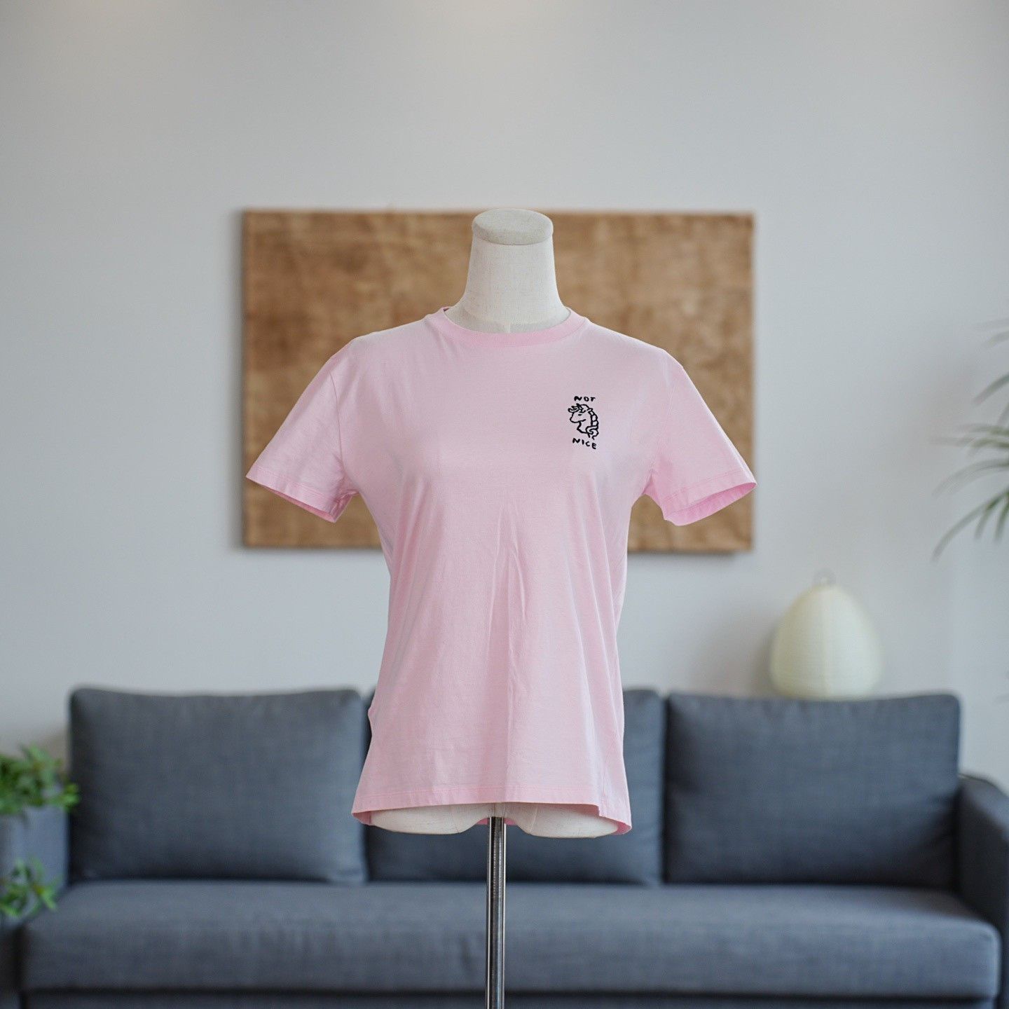 Miu Miu Miu Miu Embroidered Printed Pink T-Shirt M Women Size M / US 6-8 / IT 42-44 - 1 Thumbnail
