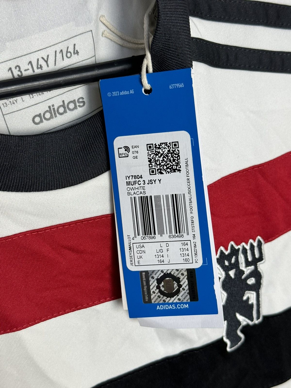 Adidas KIDS New Manchester United 24/25 Third Football Jersey Size US XS / EU 42 / 0 - 11 Thumbnail