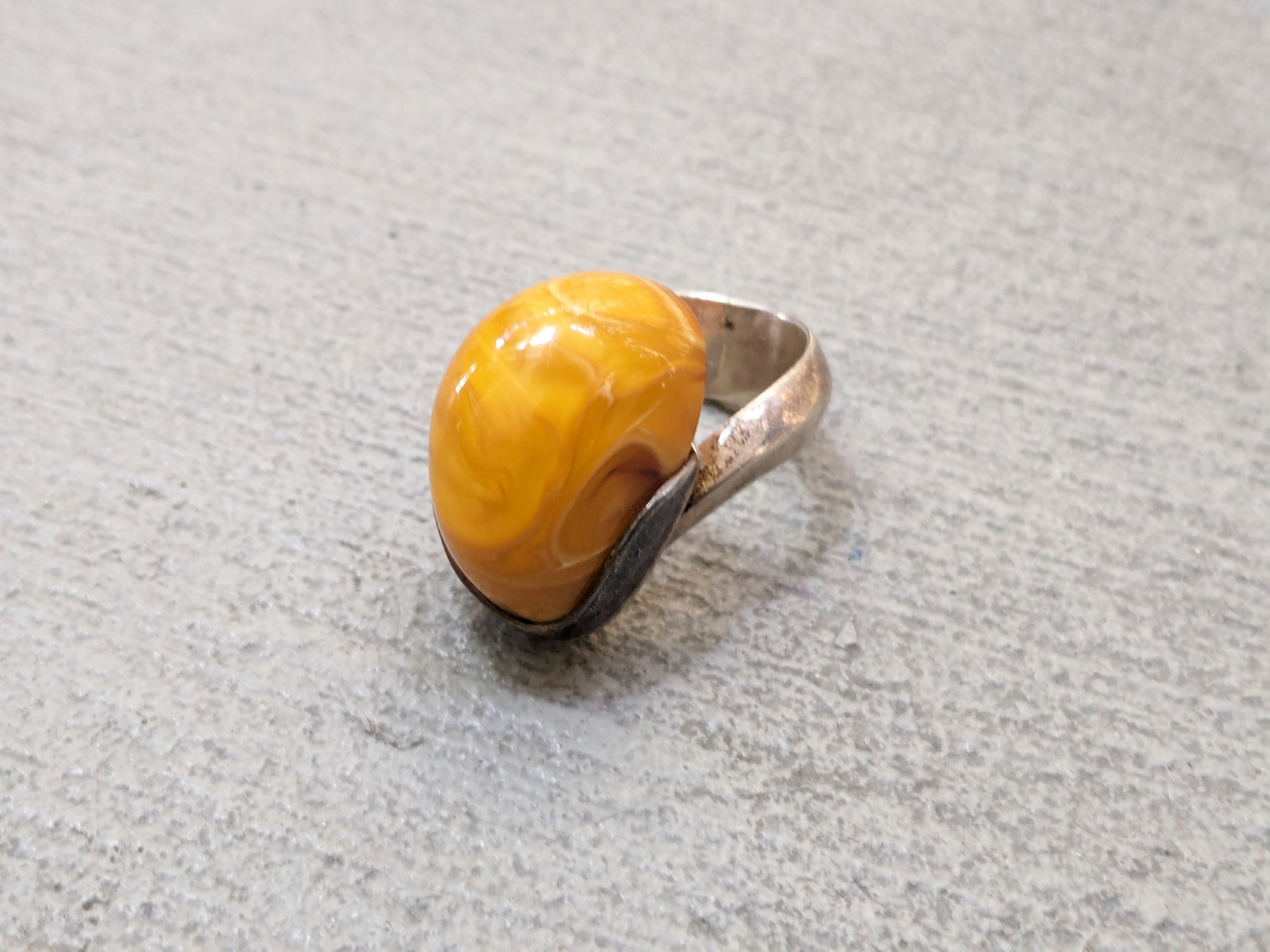Jewelry Vintage Sterling Silver Ring Amber Size 9.25 Modern Size ONE SIZE - 3 Thumbnail