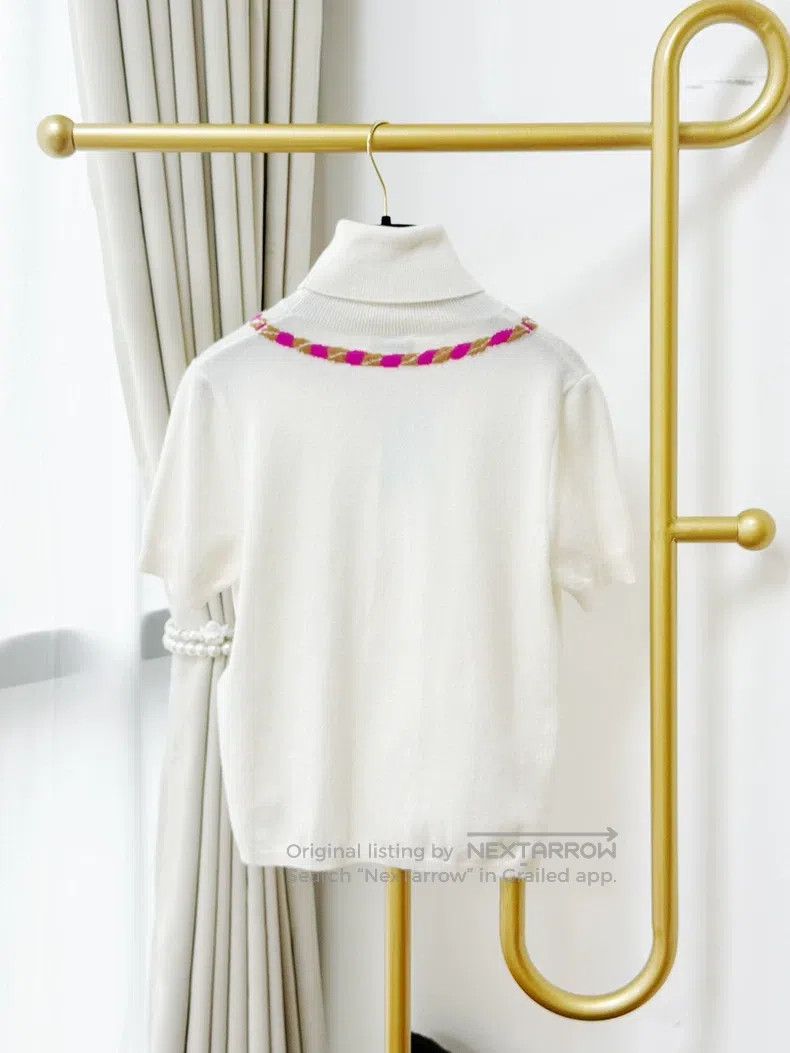 Chanel Chanel 23N coco neige popular milky white pink gemstone ne Size XXS / US 00 / IT 34 - 3 Thumbnail