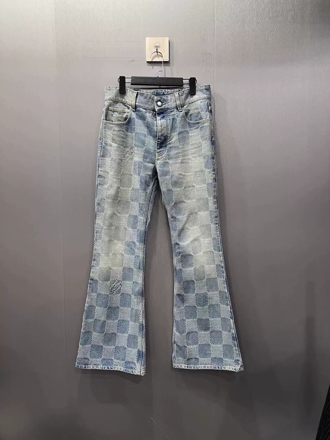 Louis Vuitton lv louis vuitton checkered logo denim pants Size US 30 / EU 46 - 1 Thumbnail