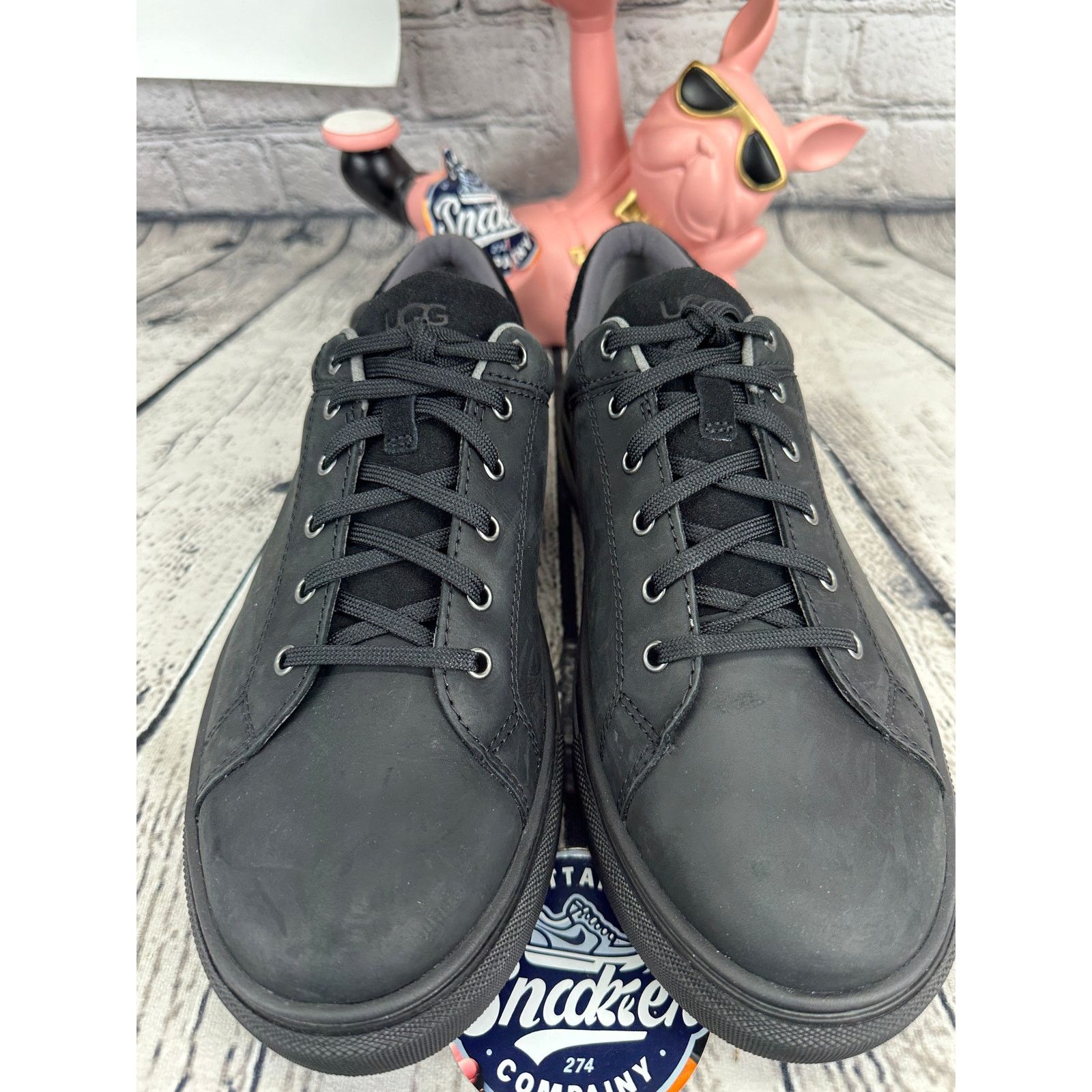 Ugg Ugg Baysider Sneaker Mens 11 Black Waterproof Leather Shoes Size US 11 / EU 44 - 2 Thumbnail
