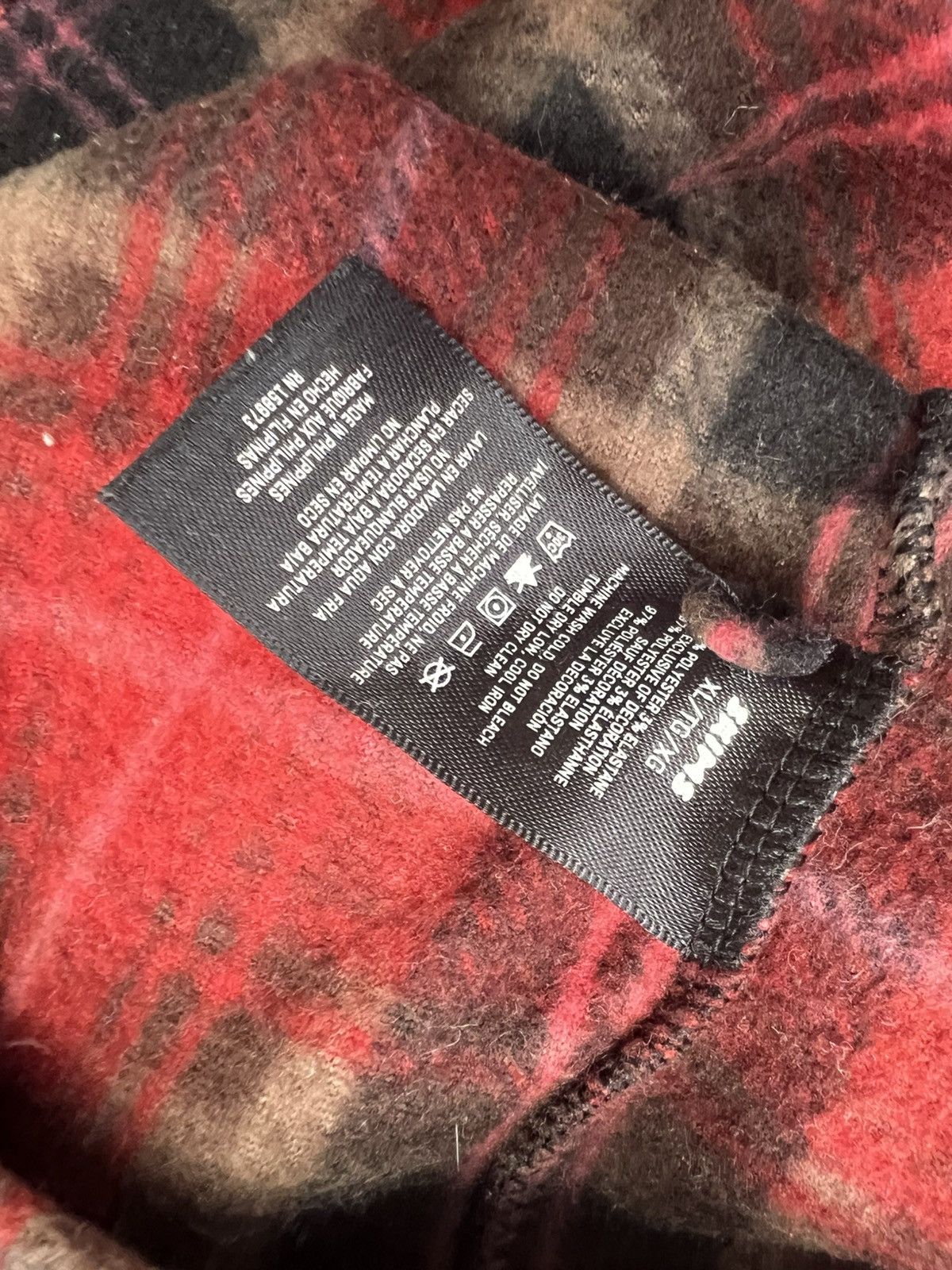 SKIMS SKIMS Red Black Plaid Fleece Sleep Flannel Size XL / US 12-14 / IT 48-50 - 4 Thumbnail
