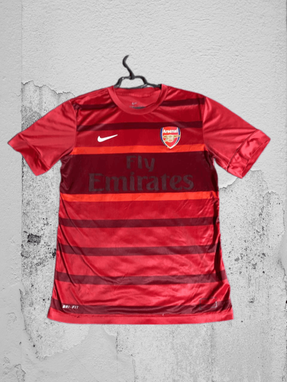 Nike × Vintage Vintage Nike Arsenal 97-99 Jersey T-Shirt Size US S / EU 44-46 / 1 - 1 Thumbnail