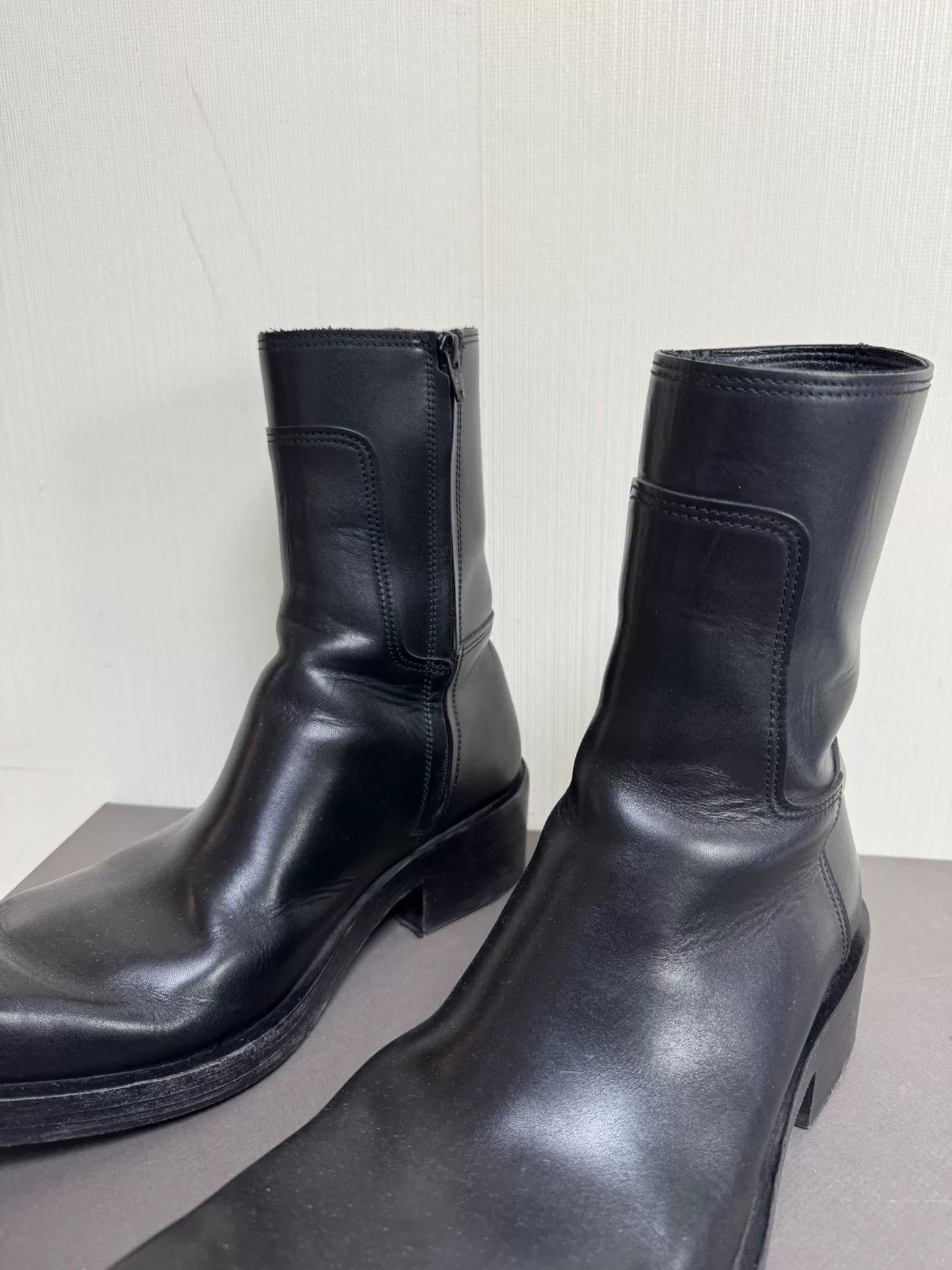 Balenciaga Balenciaga Santiago Square Toe Chelsea Boots Size US 11 / EU 44 - 2 Thumbnail