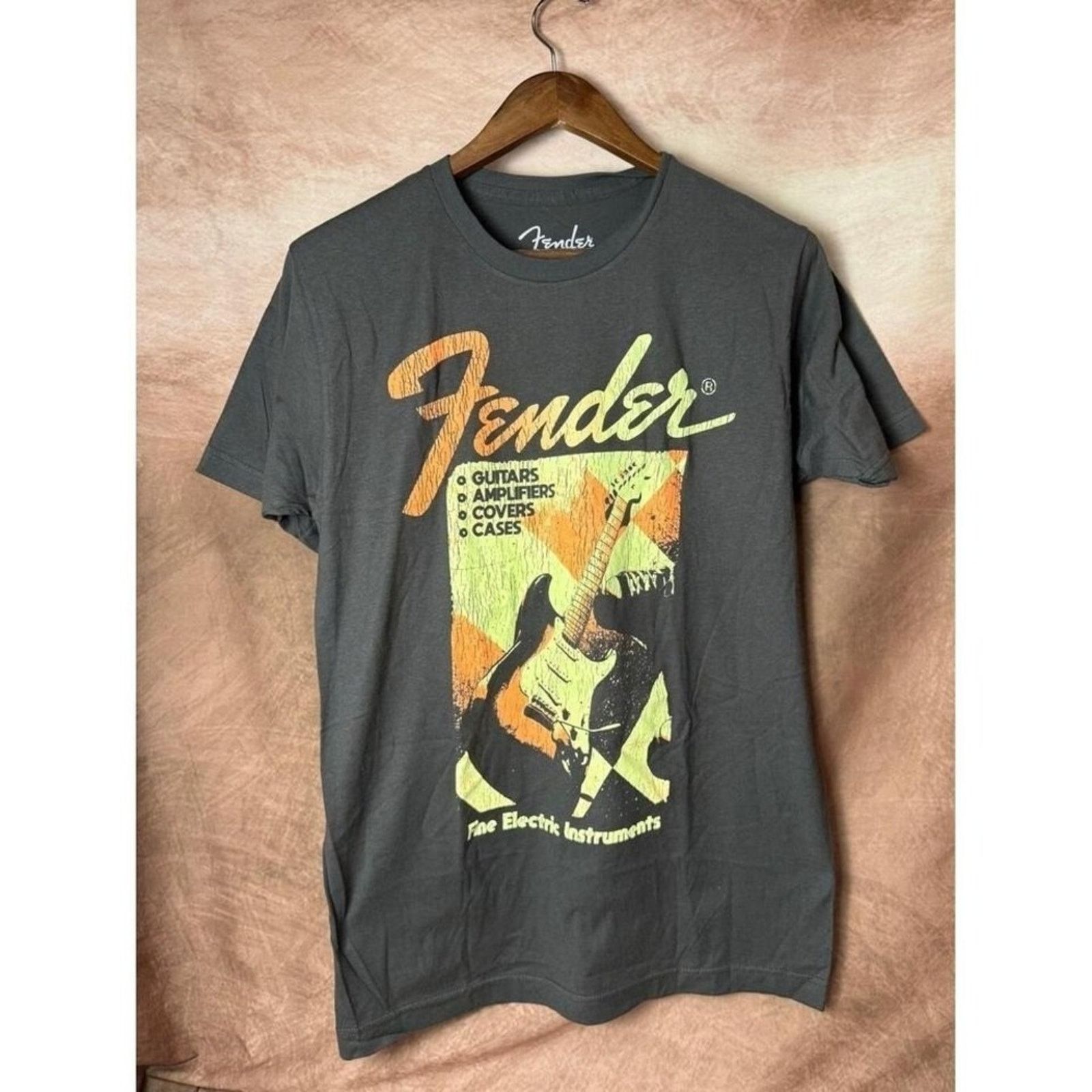 Fender Fender Guitar Graphic Tee Shirt Size M Music Rock Band Size US M / EU 48-50 / 2 - 2 Thumbnail