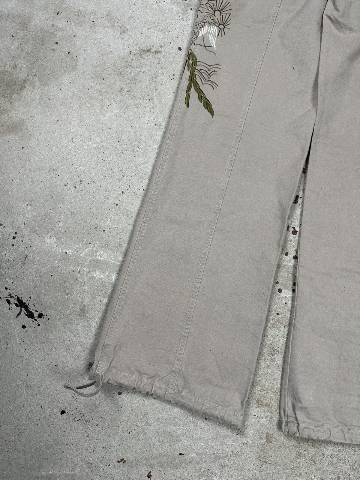 If Six Was Nine Vintage Y2K Baggy Cargo Embroidery Flowers Beige Pants Flare Size US 30 / EU 46 - 10 Thumbnail
