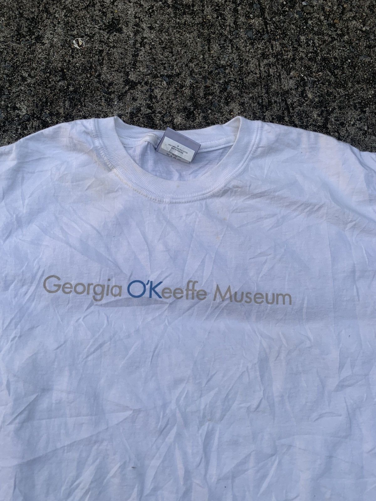 Vintage 00’ Georgia O’keeffe museum Size US M / EU 48-50 / 2 - 4 Thumbnail