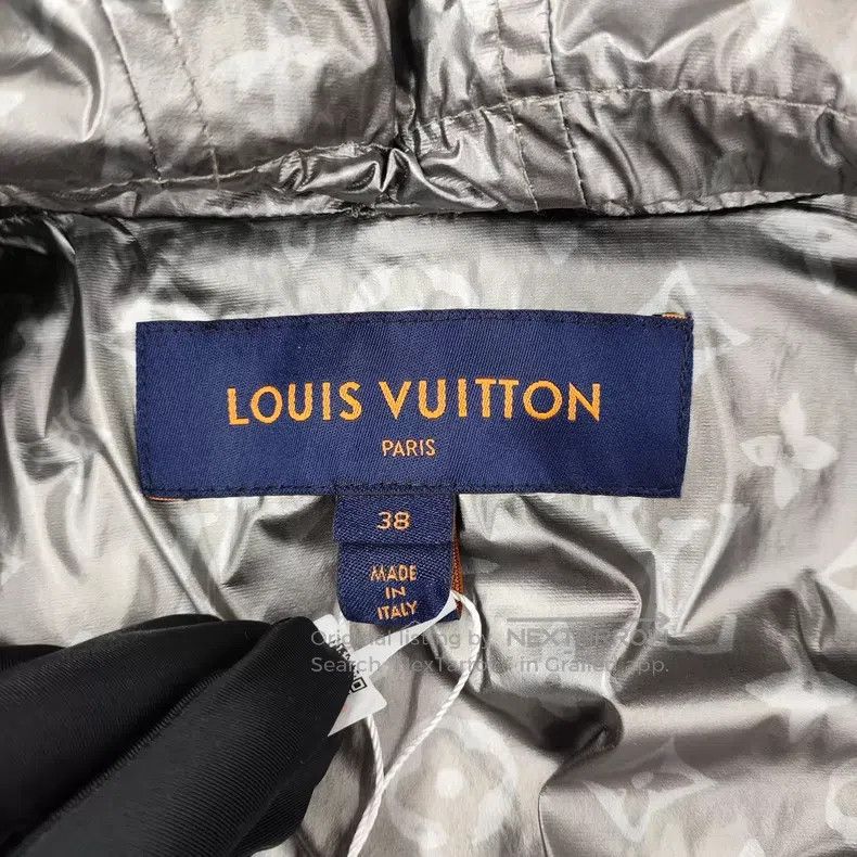Louis Vuitton Louis Vuitton Silver Coated Old Flower Windbreaker coat Size XS / US 0-2 / IT 36-38 - 3 Thumbnail
