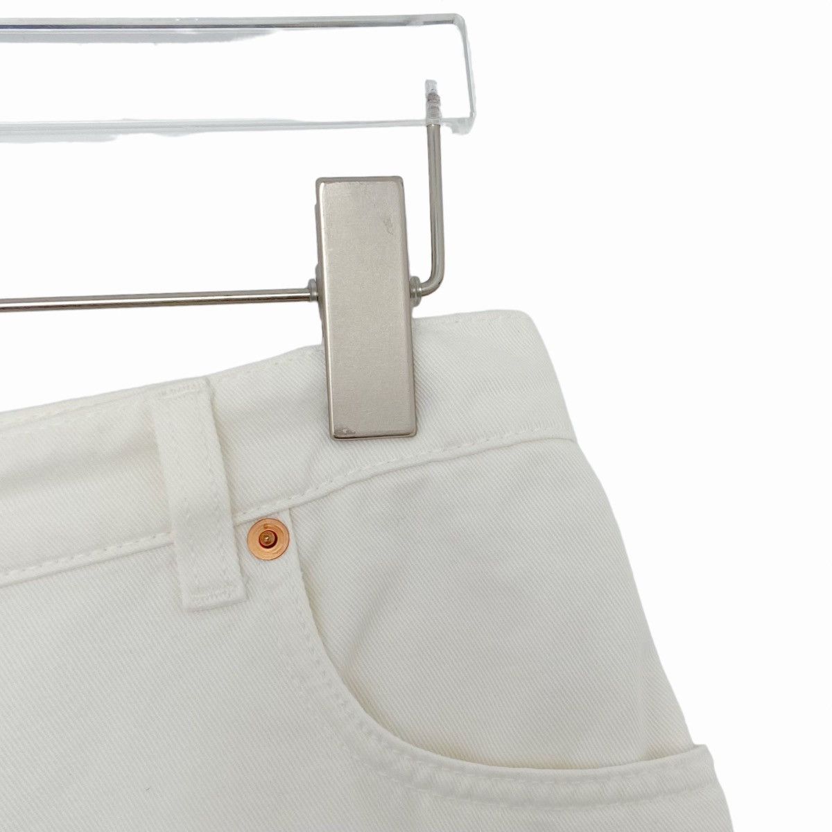 Gucci Gucci Washed Solid Color Zip Pocket Denim Shorts K26WX Size 27" / US 4 / IT 40 - 3 Thumbnail