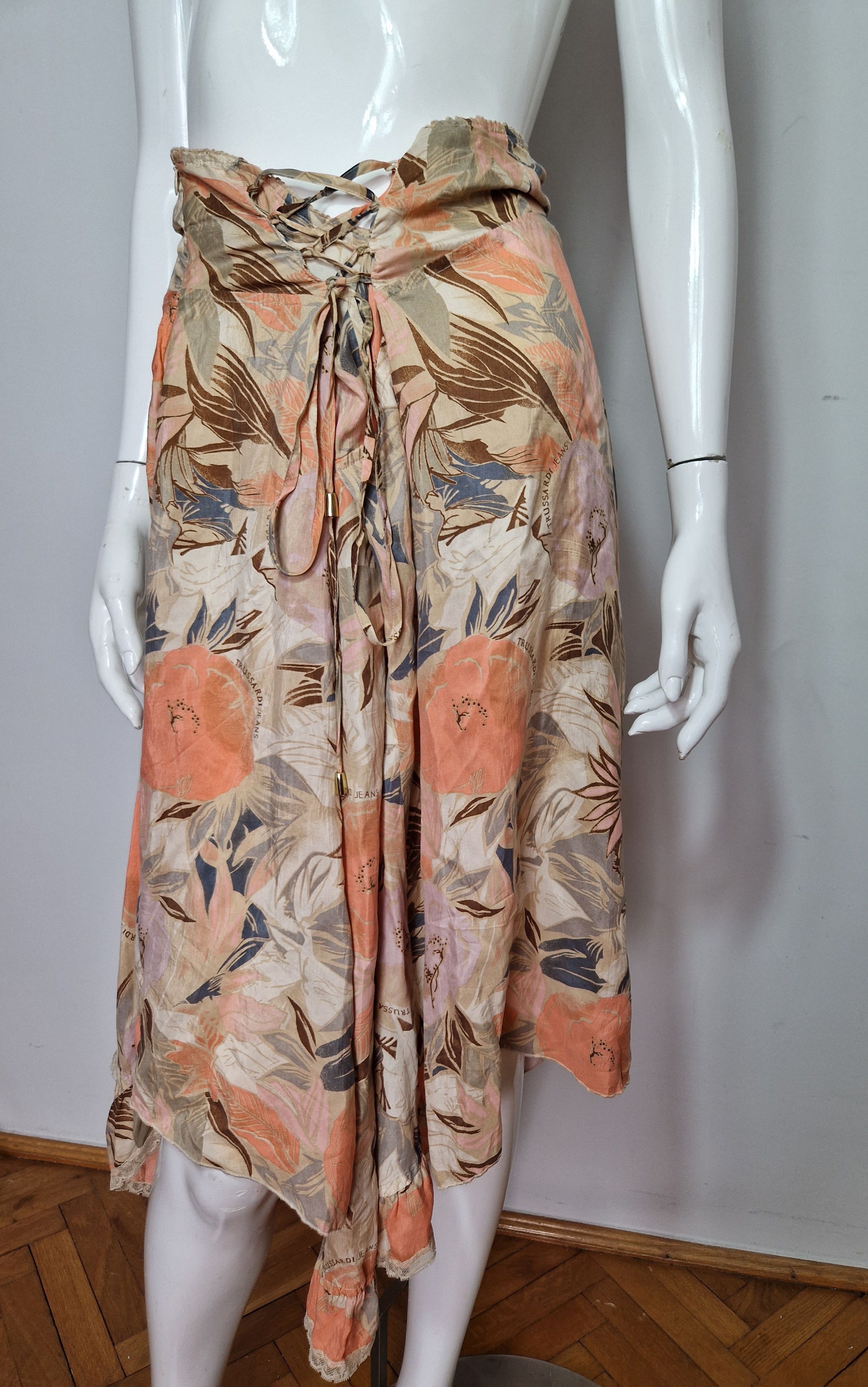 Japanese Brand × Vintage vintage amazing flared silk skirt avant garde japanese Size 26" / US 2 / IT 38 - 4 Thumbnail