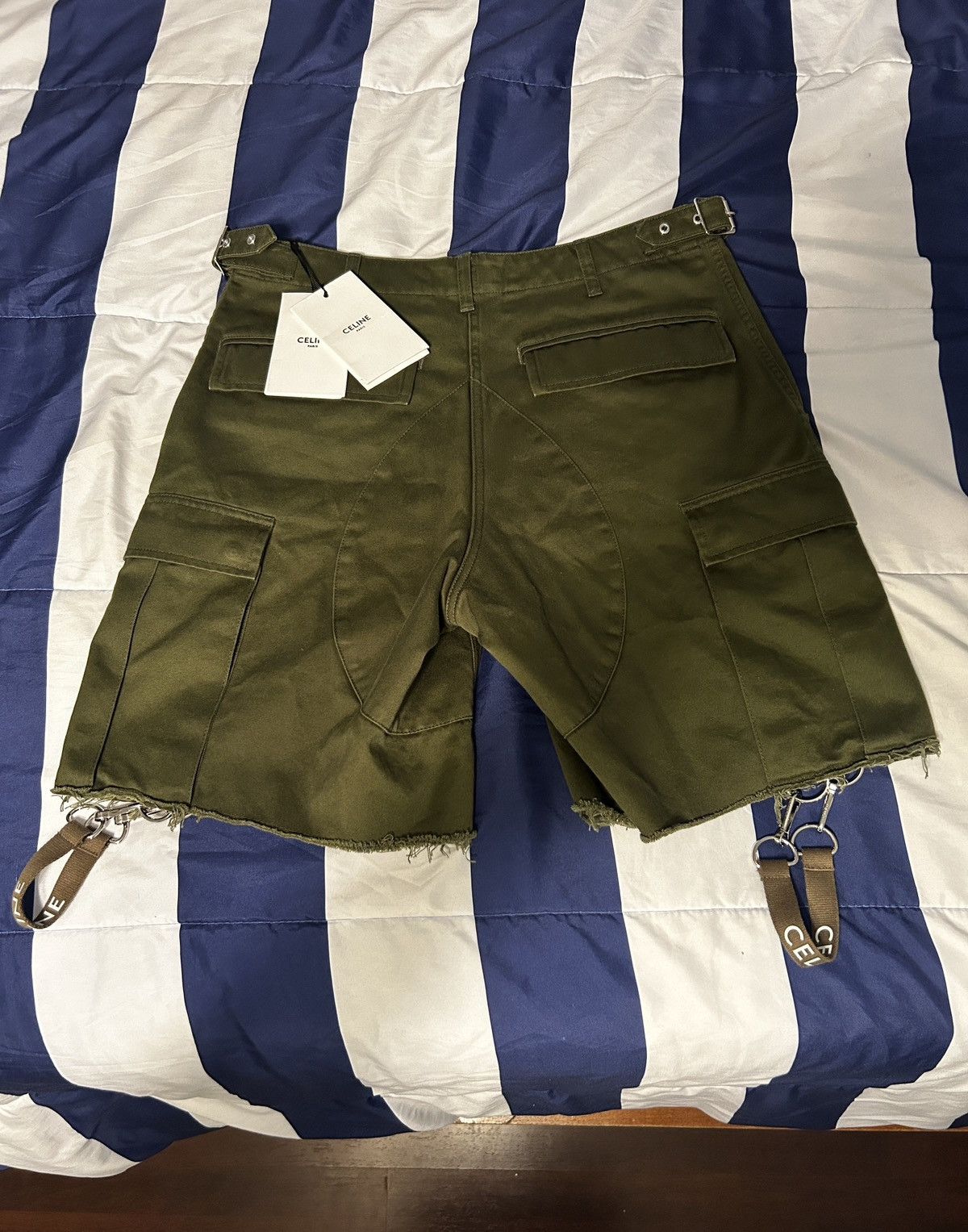 Celine Celine cargo shorts w straps Size US 30 / EU 46 - 2 Thumbnail