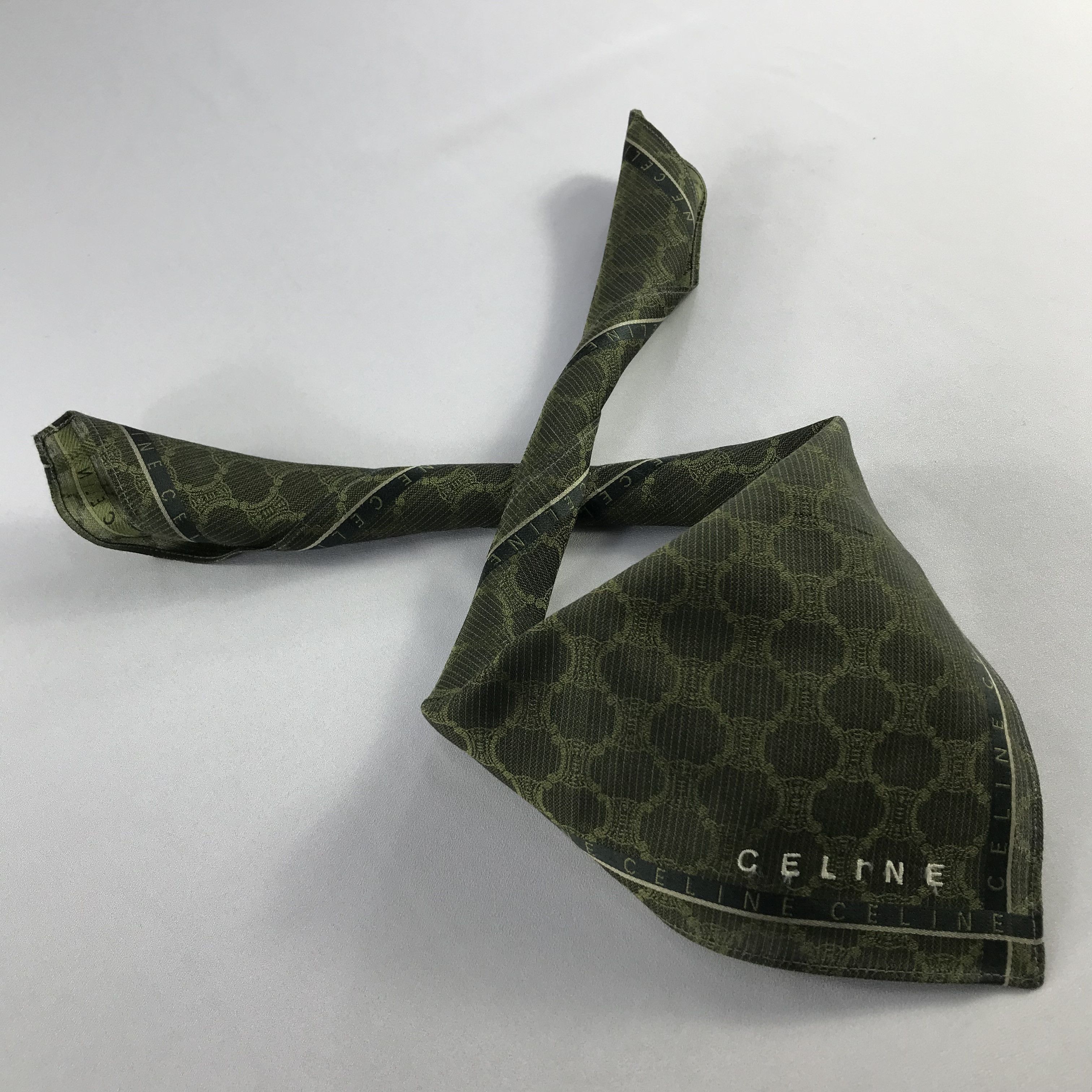 Celine Celine Handkerchief / Bandana / Neckerchief C736 Size ONE SIZE - 2 Thumbnail