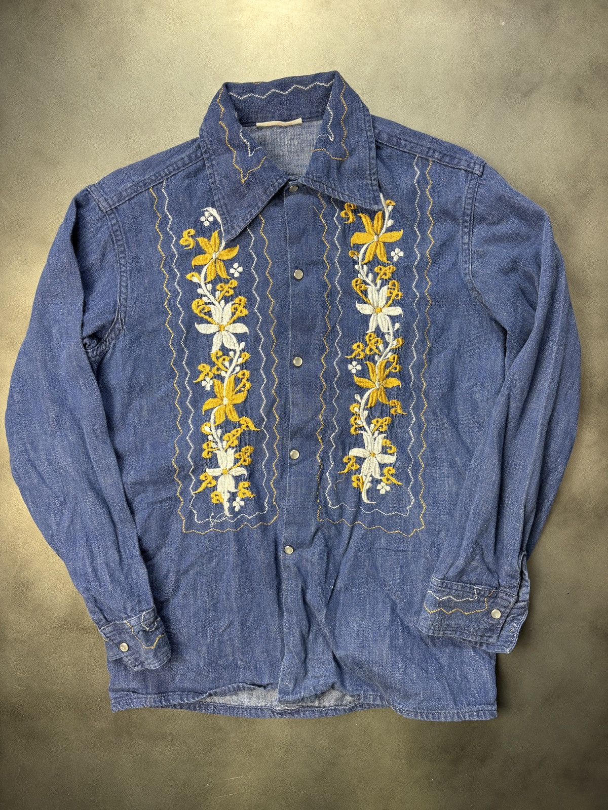 Mexicana × Vintage 1970s Denim Guayabera Shirt Vintage Embroidered Jean Jacket Size US M / EU 48-50 / 2 - 8 Thumbnail